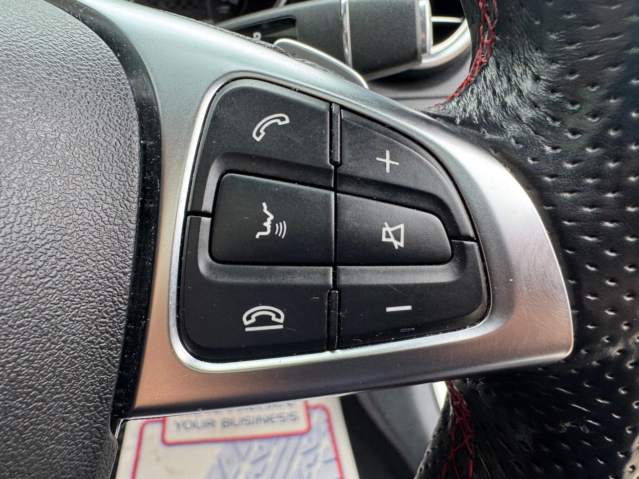 Mercedes-Benz GLC view 27