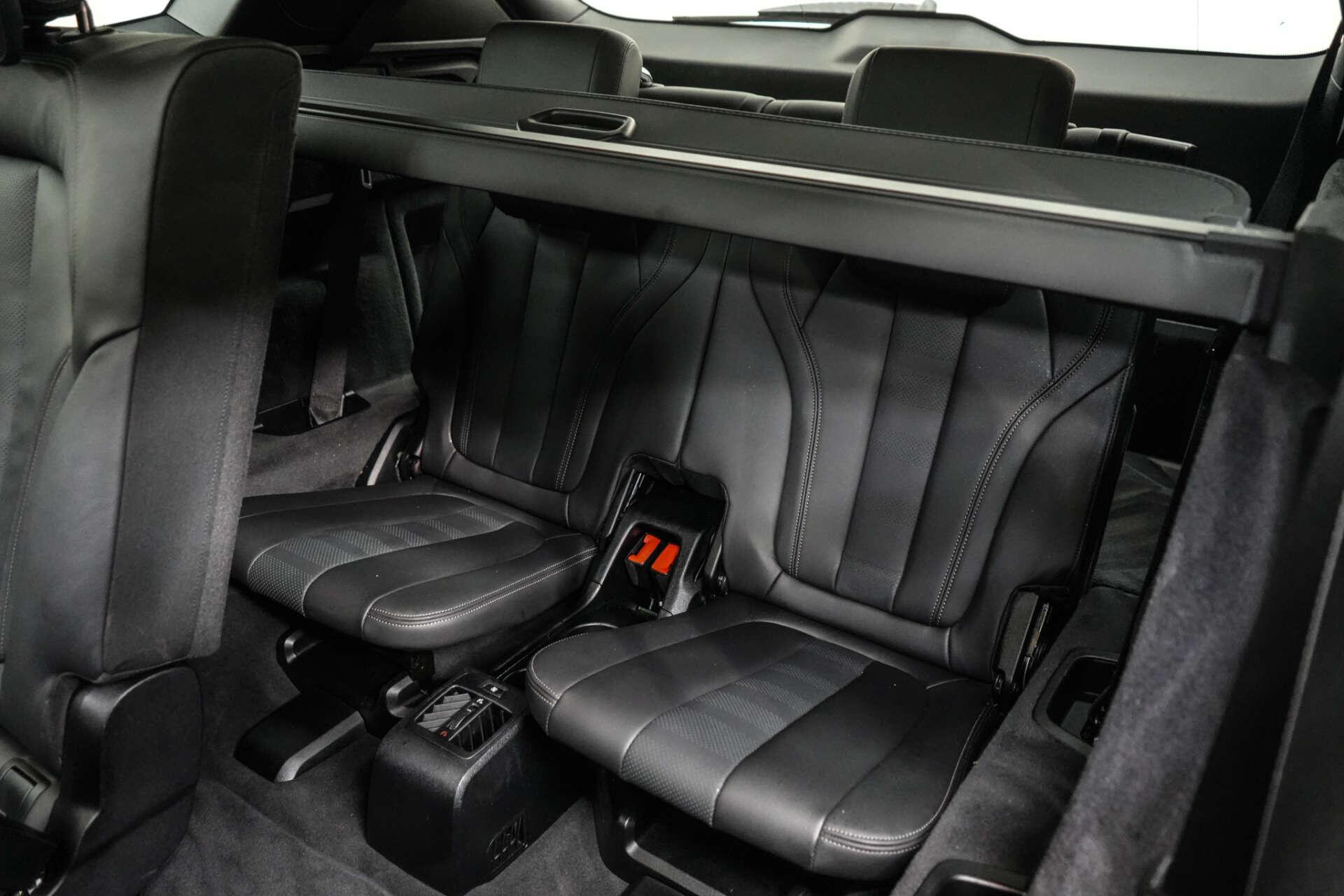 BMW X5 view 23