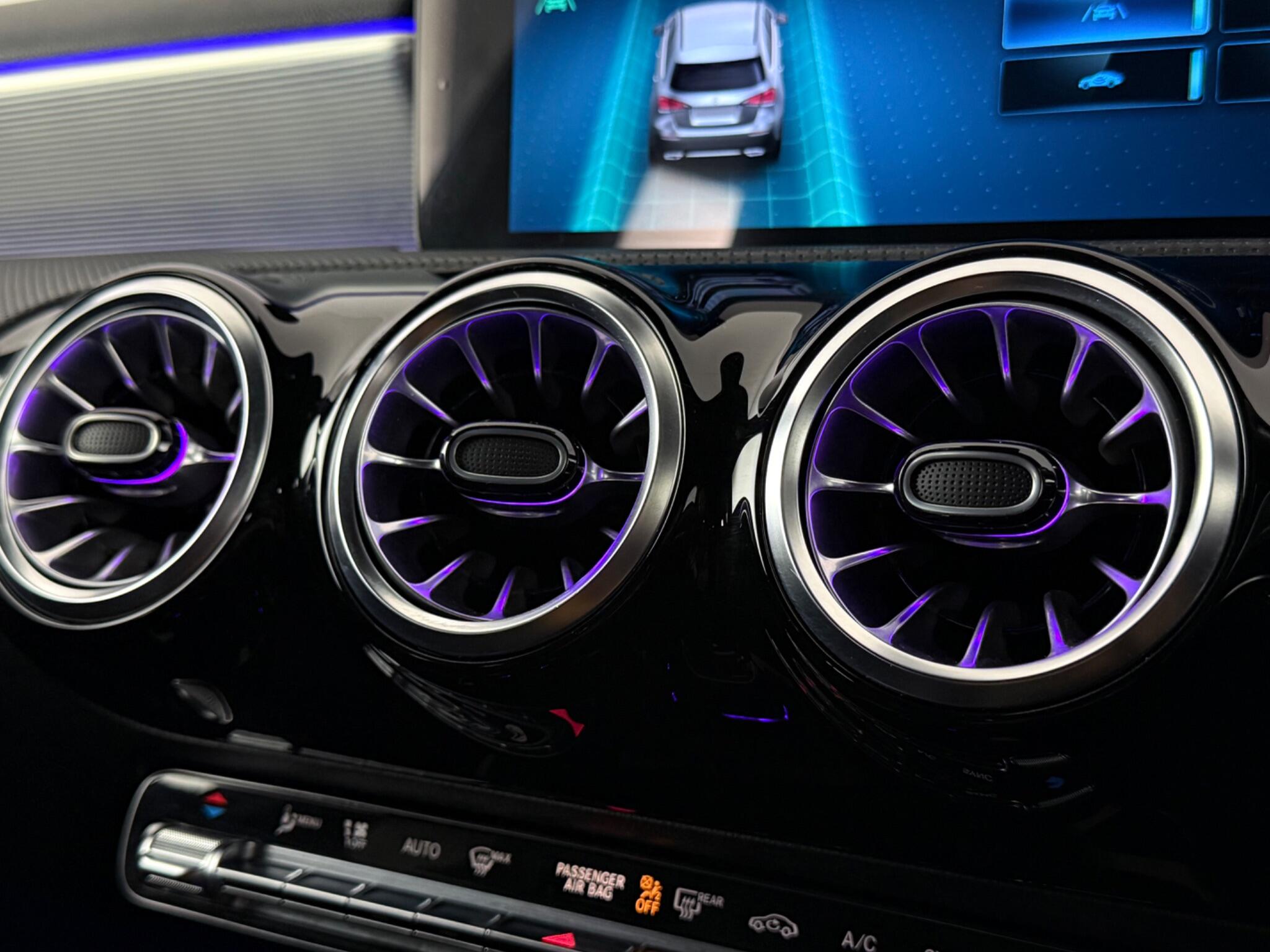 Mercedes-Benz A-Class view 26
