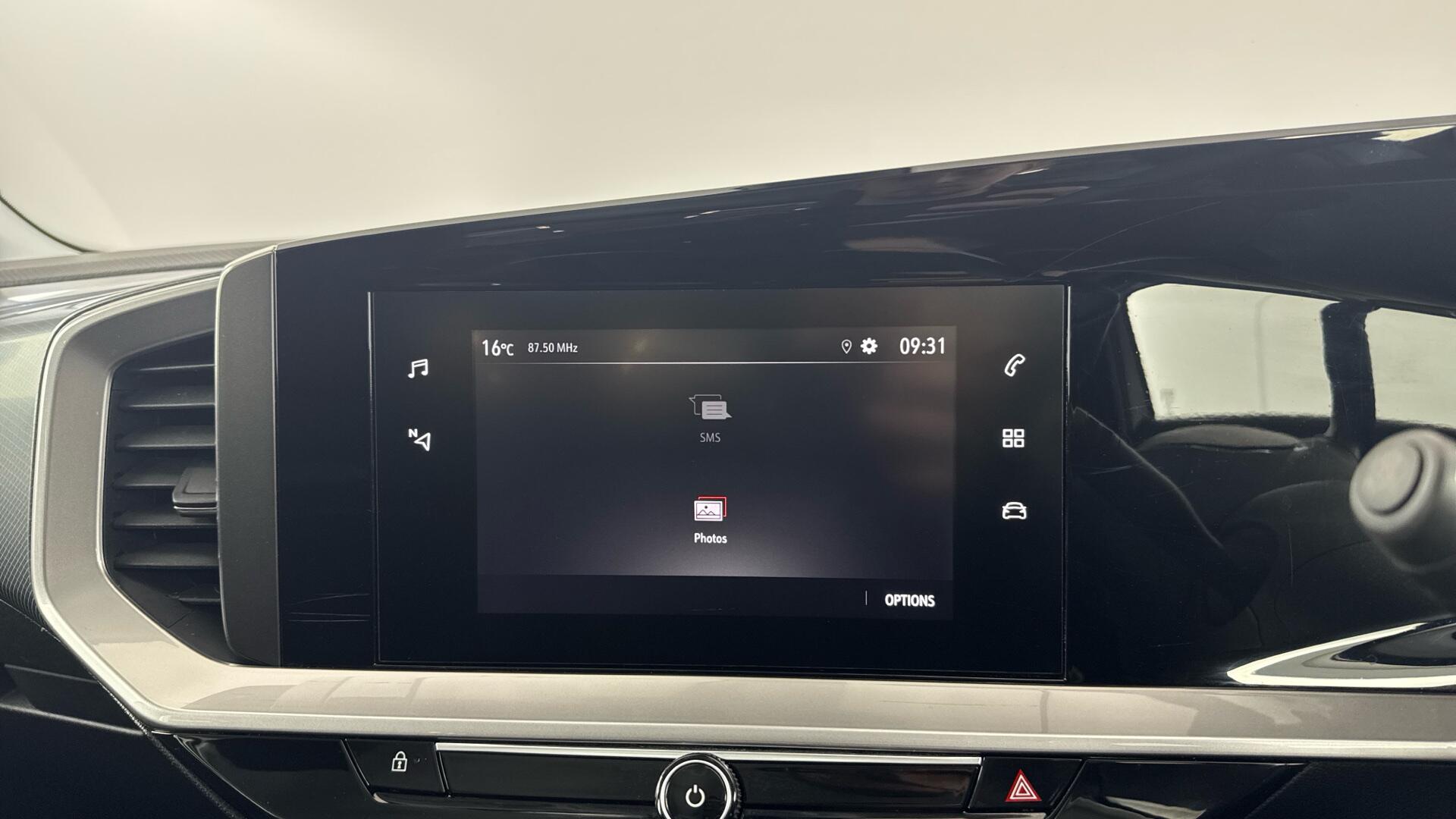 Vauxhall Mokka view 27