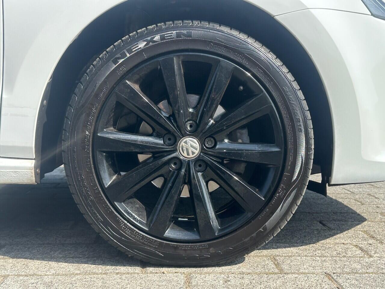 Volkswagen Polo view 50