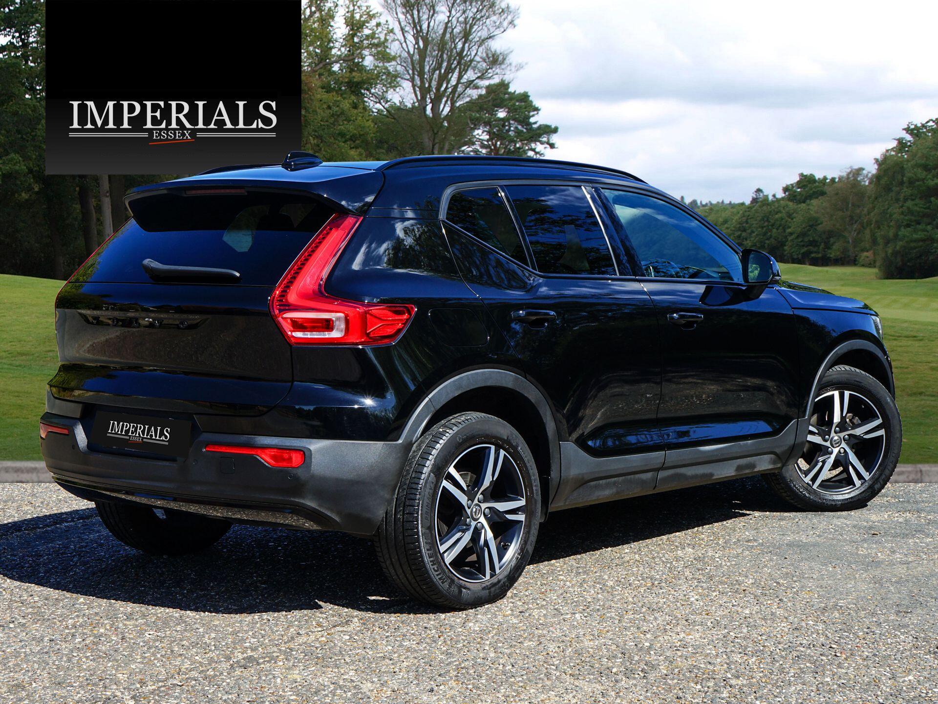 Volvo XC40 view 4