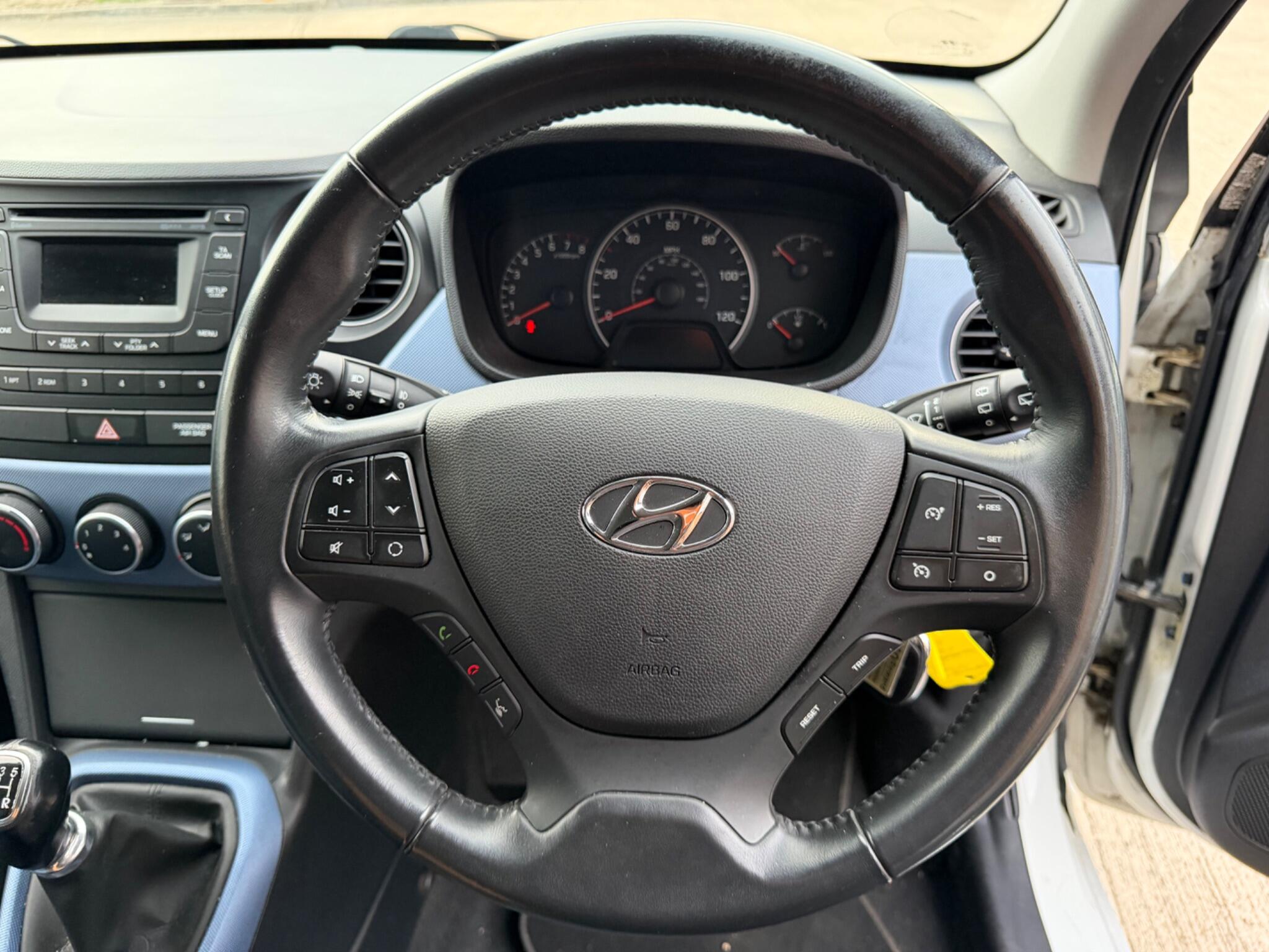 Hyundai I10 view 29