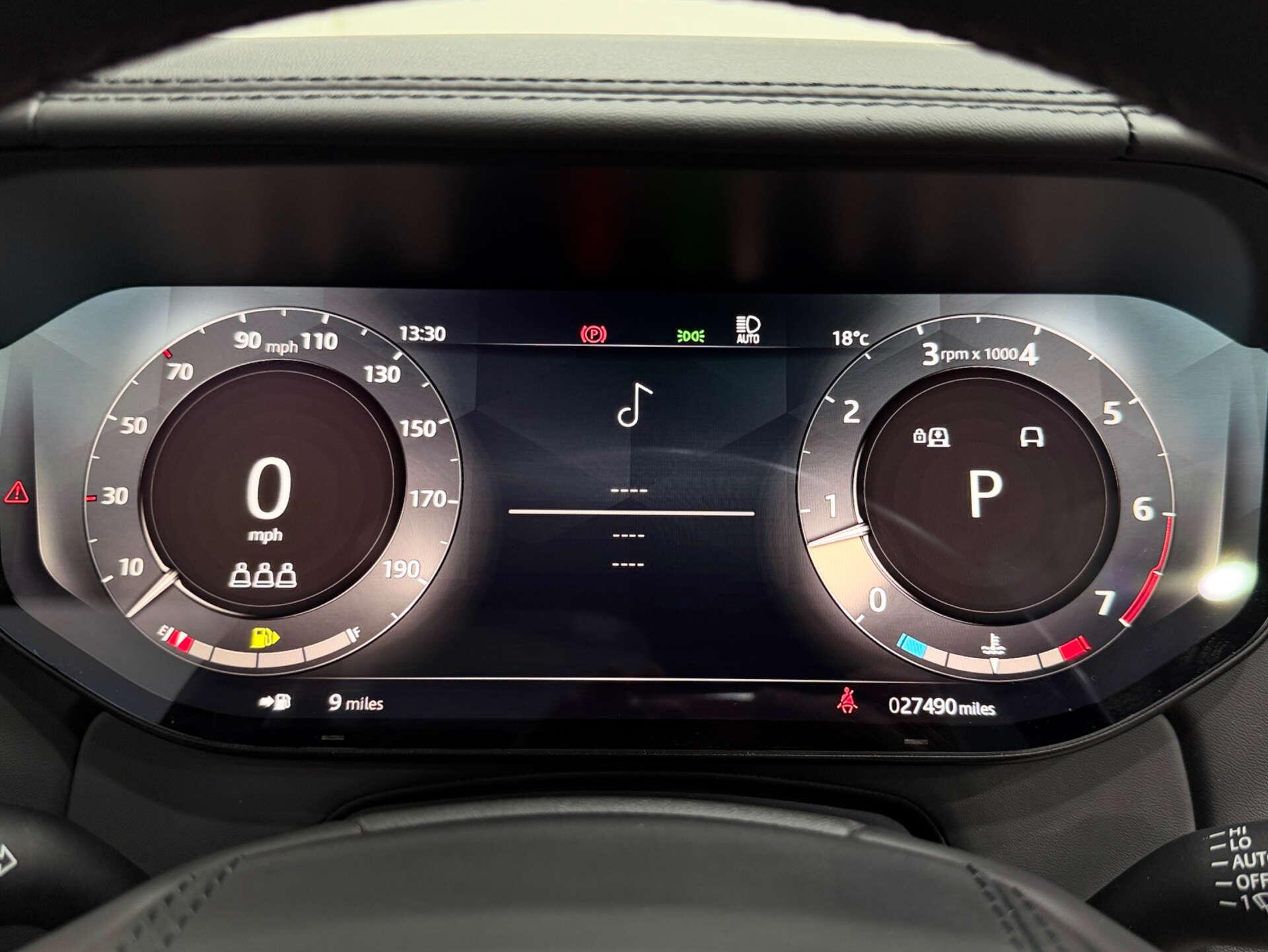 Land Rover Range Rover view 26