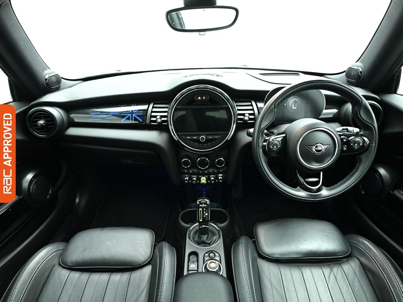 Mini Hatch view 2