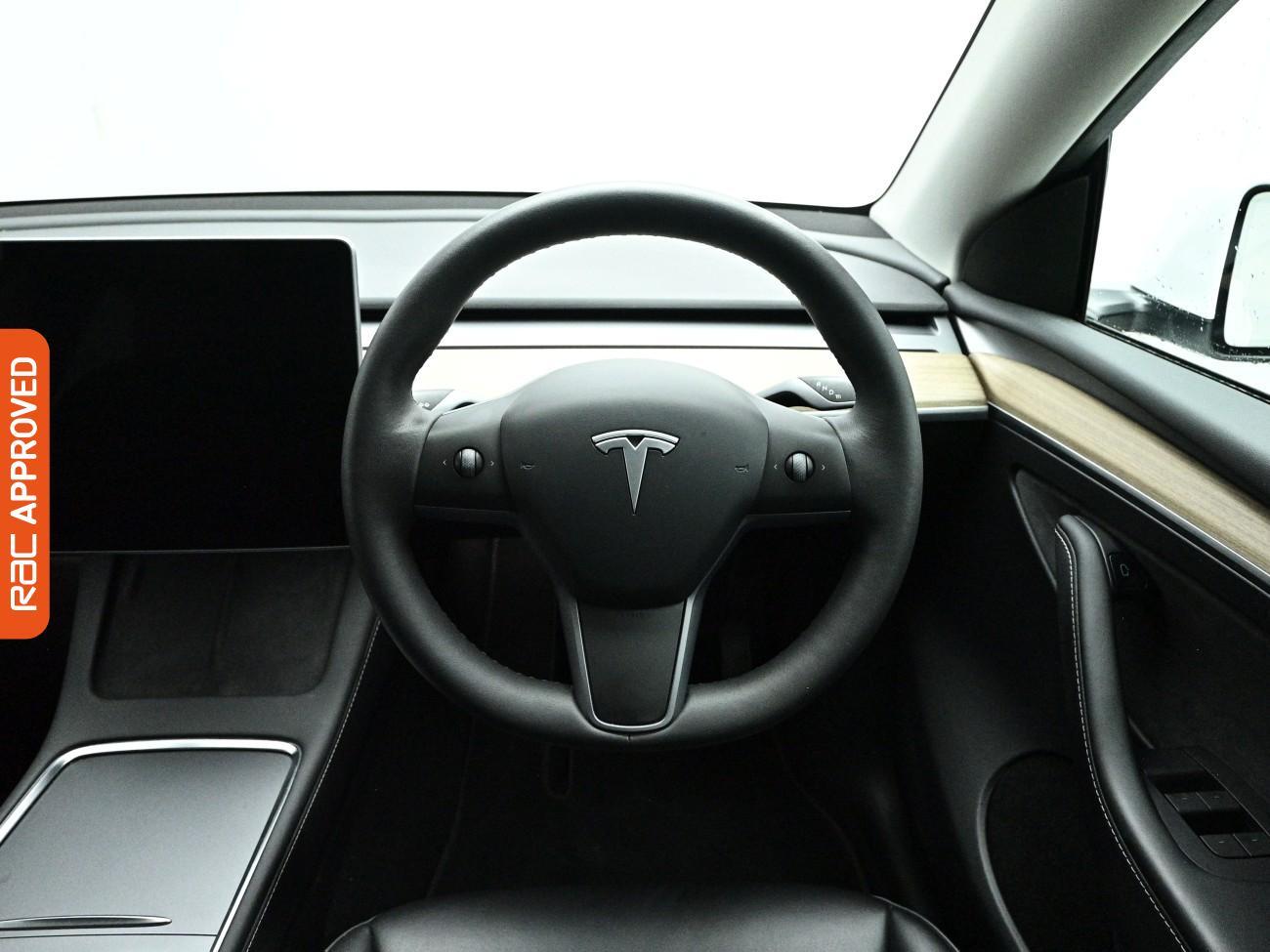 Tesla Model Y view 10