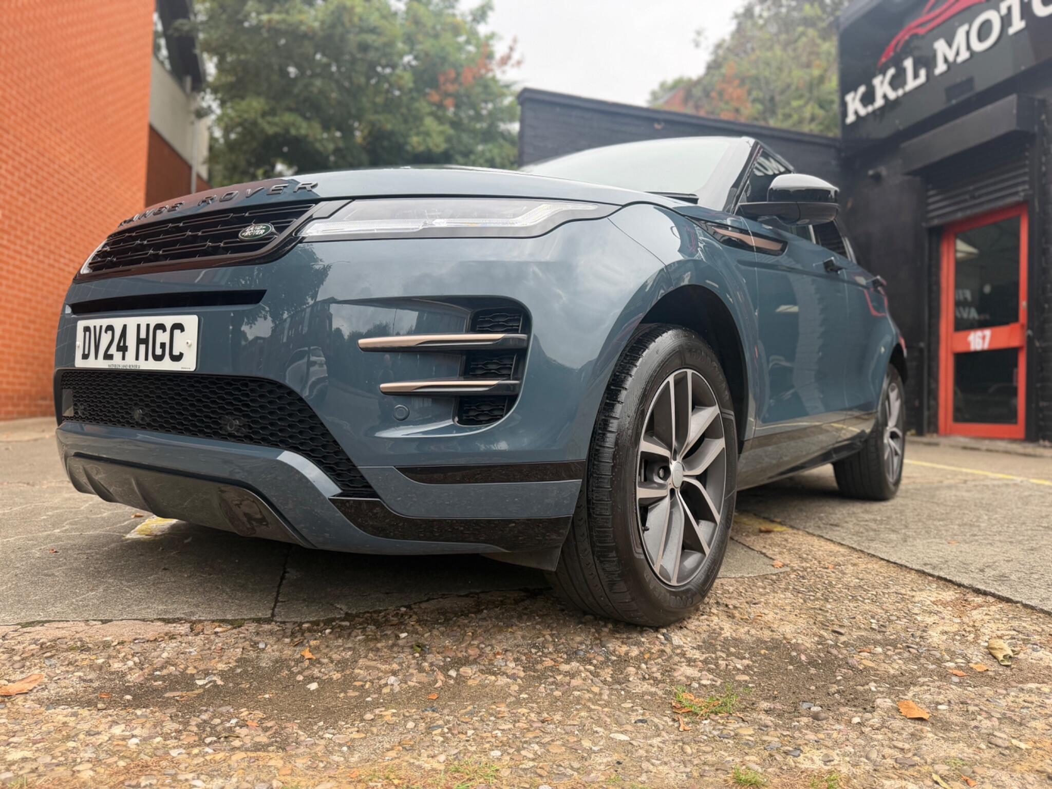 Land Rover Range Rover Evoque view 17