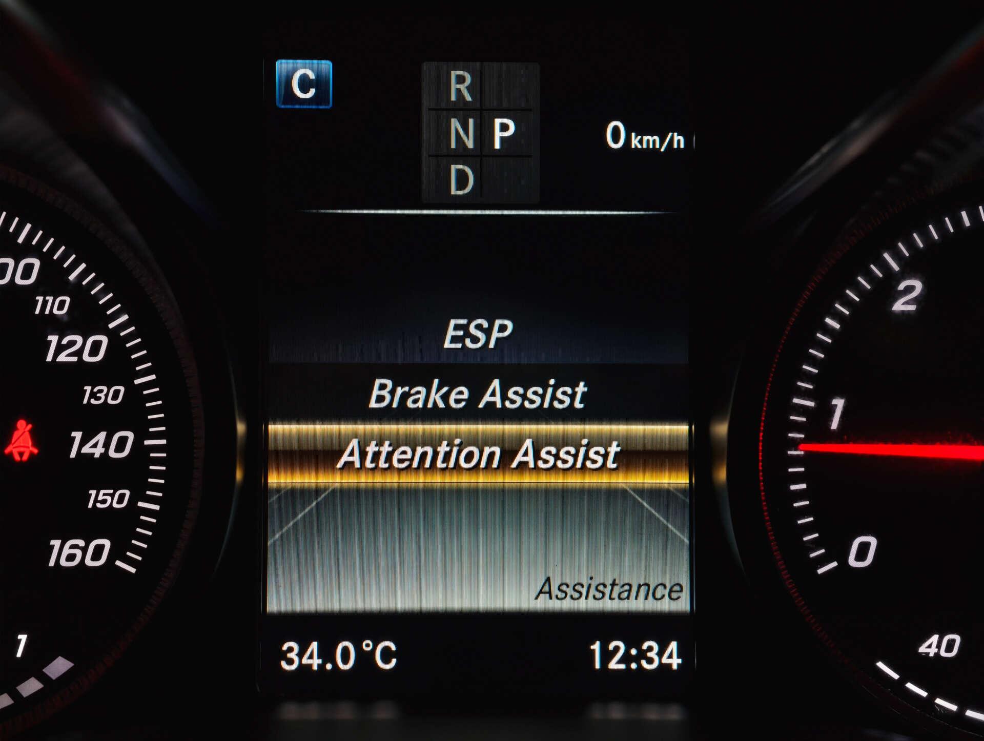 Mercedes-Benz C Class view 28