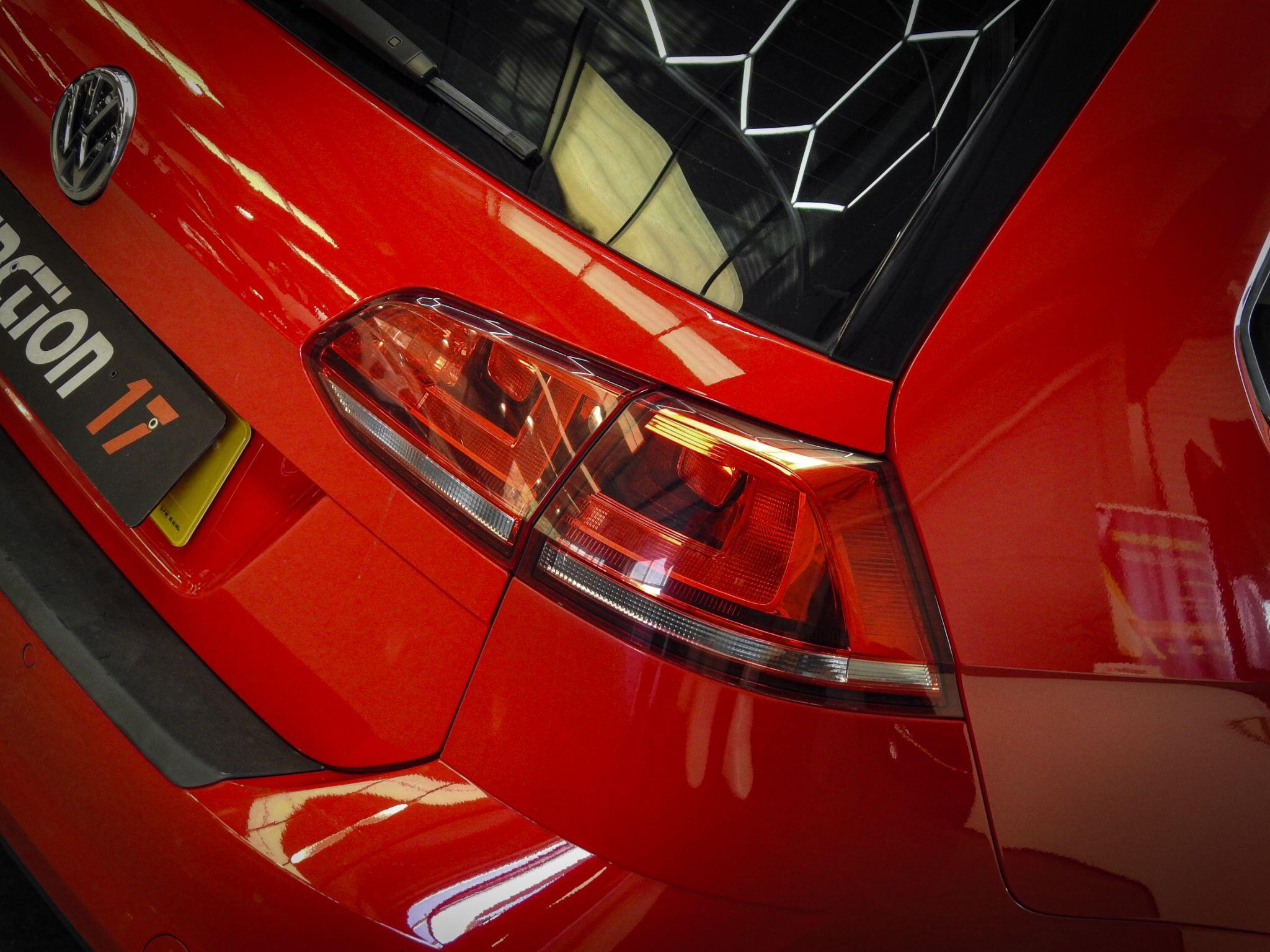 Volkswagen Golf view 19