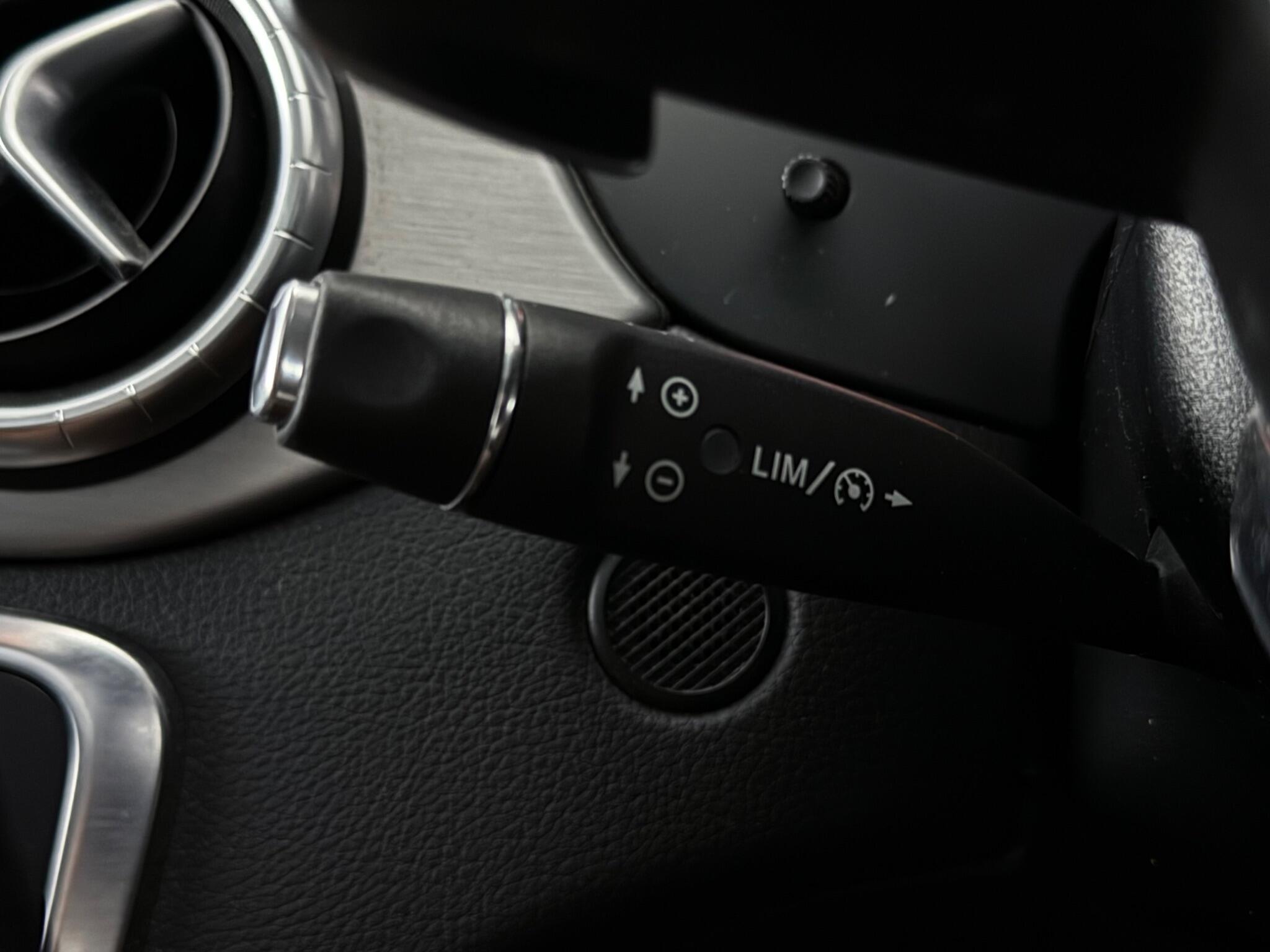 Mercedes-Benz CLA view 17