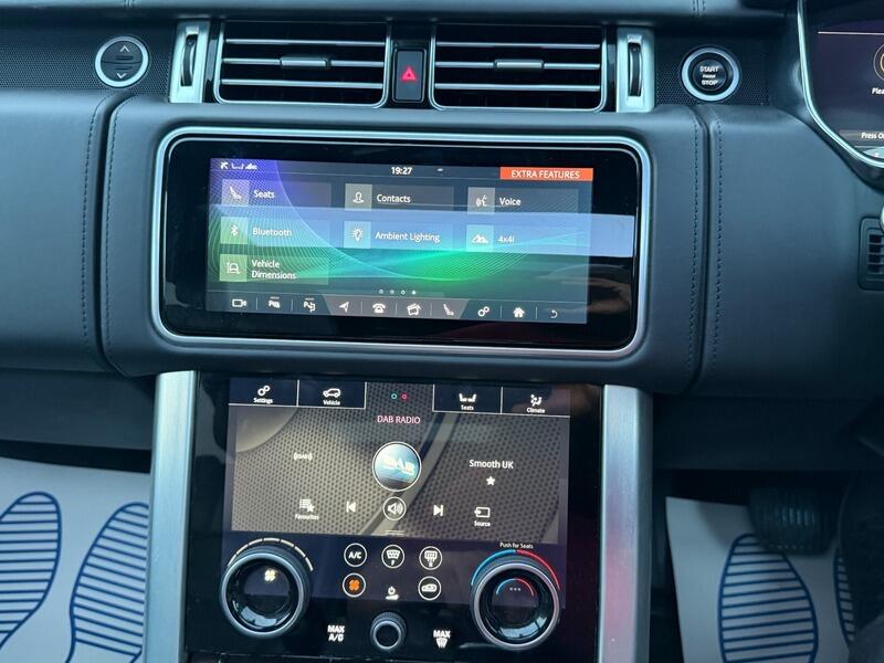 Land Rover Range Rover view 39