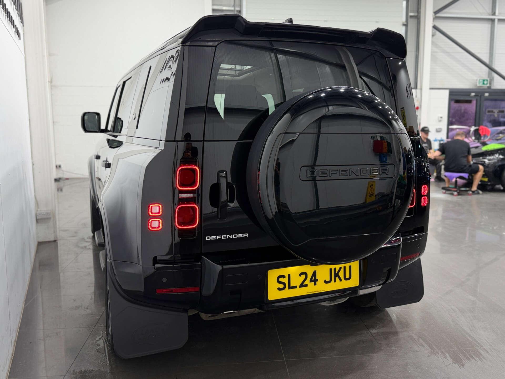 Land Rover Defender view 8