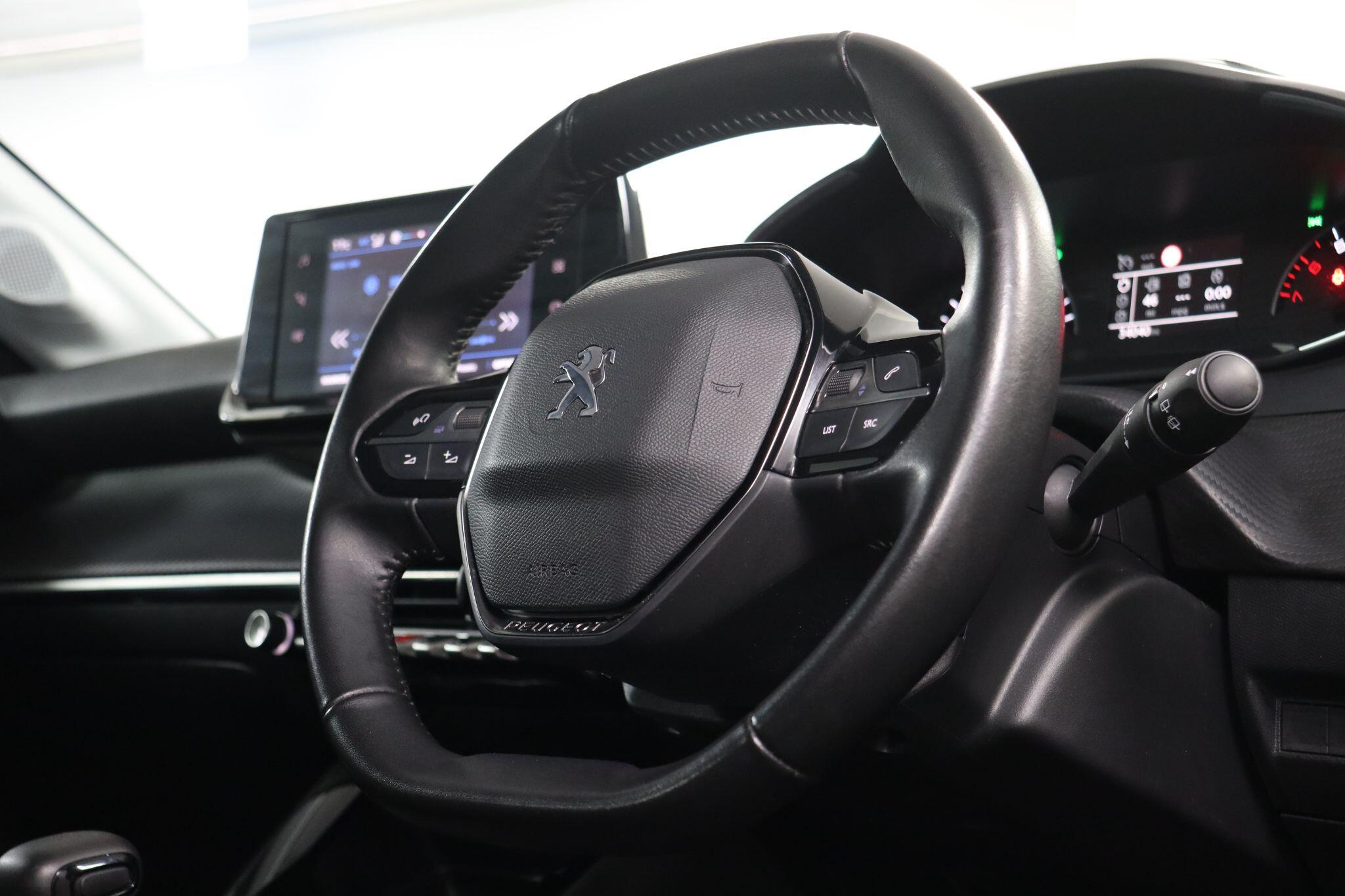 Peugeot 208 view 49