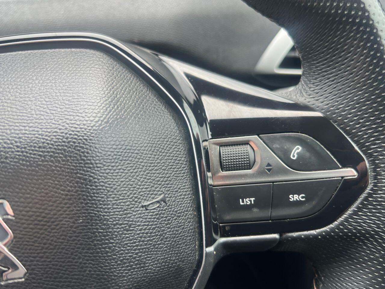 Peugeot 3008 view 14