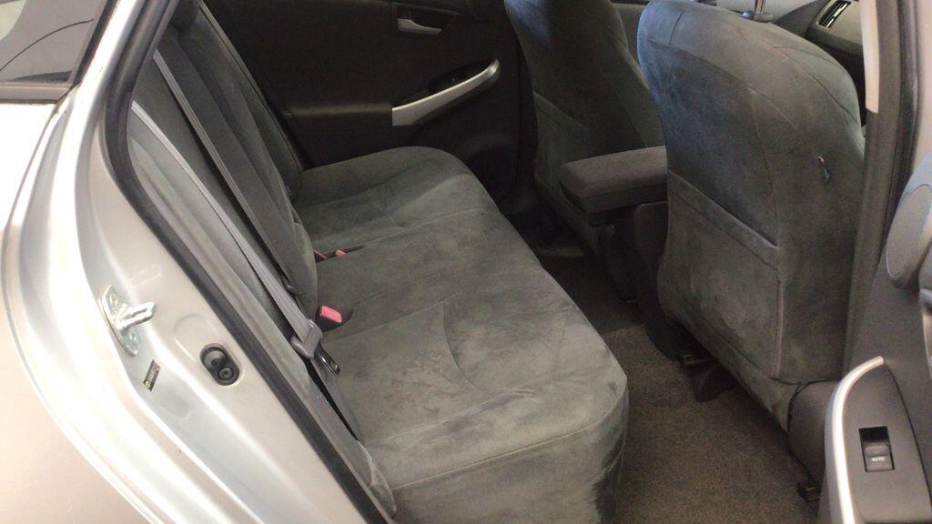 Toyota Prius view 10