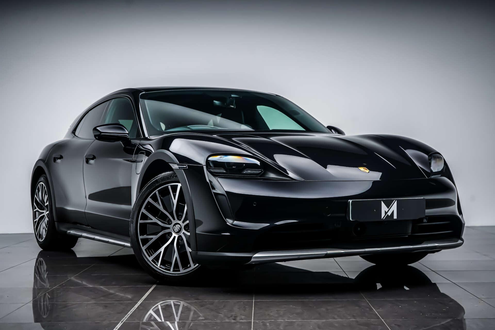 2021 Porsche Taycan in Black for sale