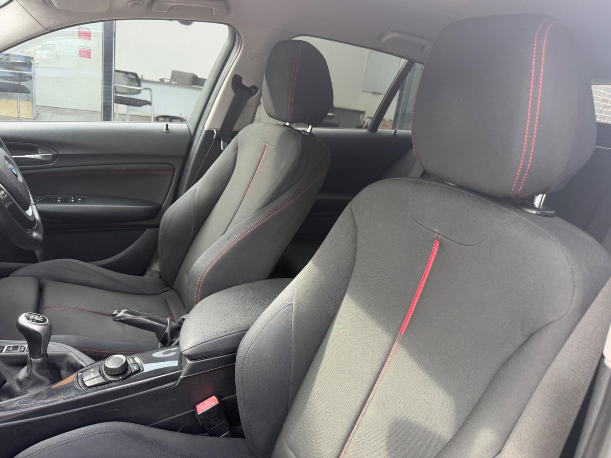 BMW 1 Series view 17