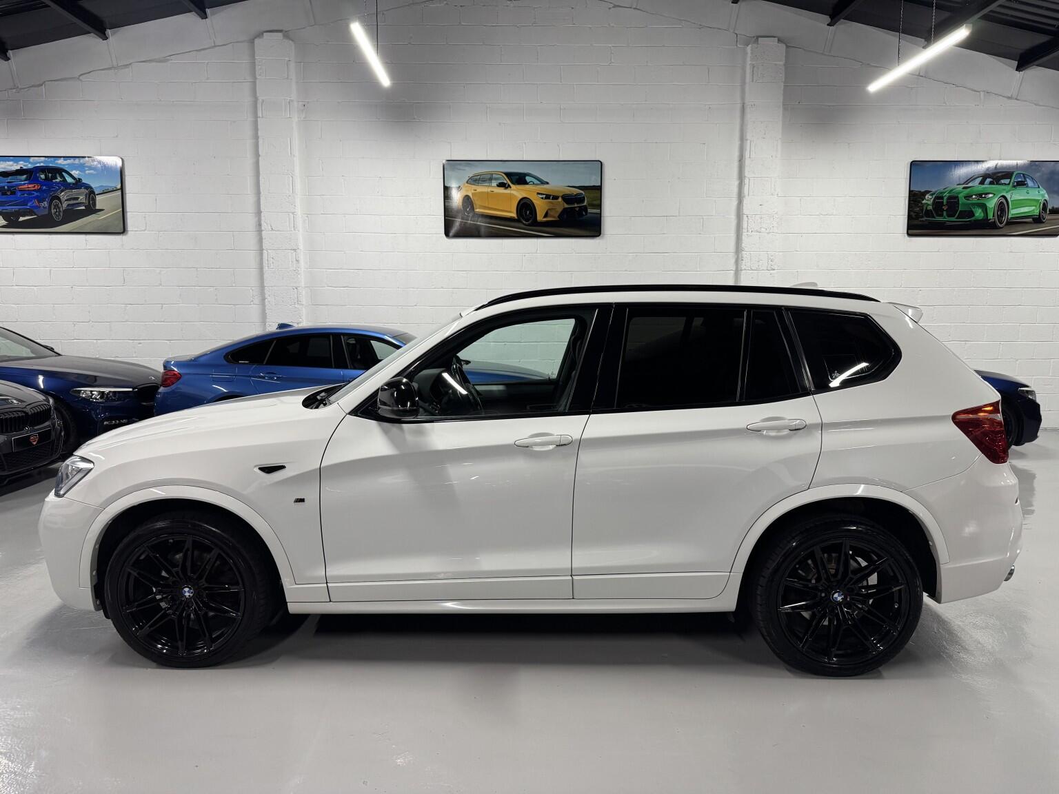BMW X3 view 12