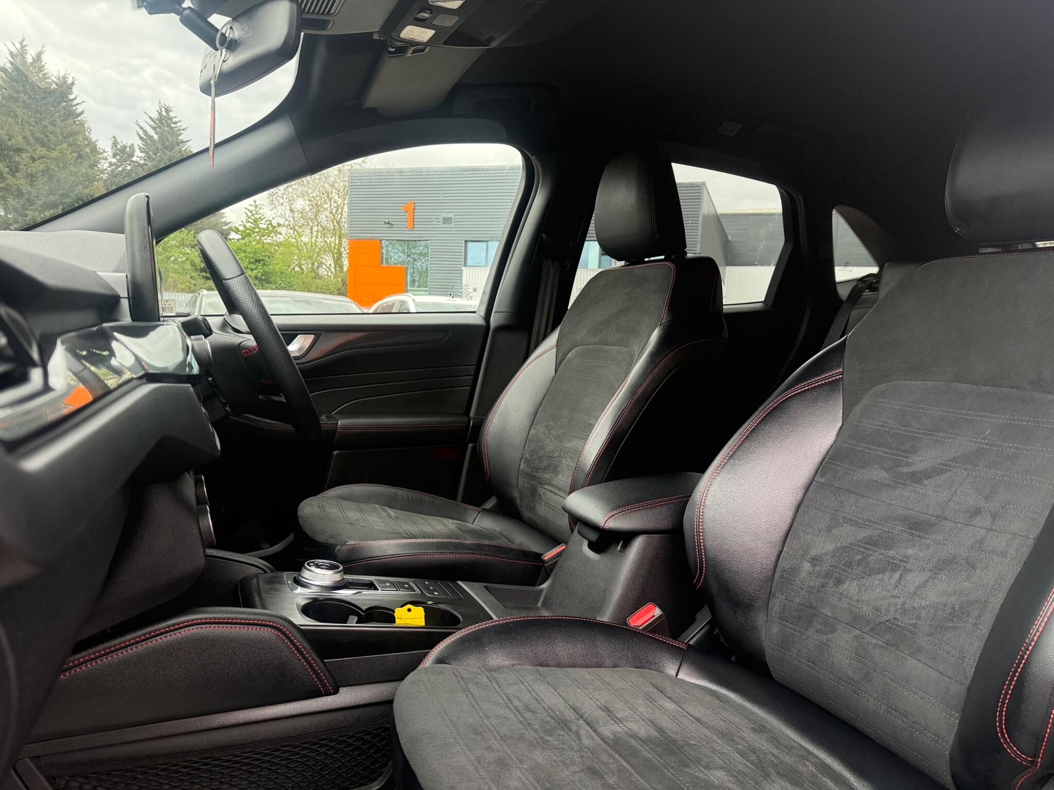 Ford Kuga view 15