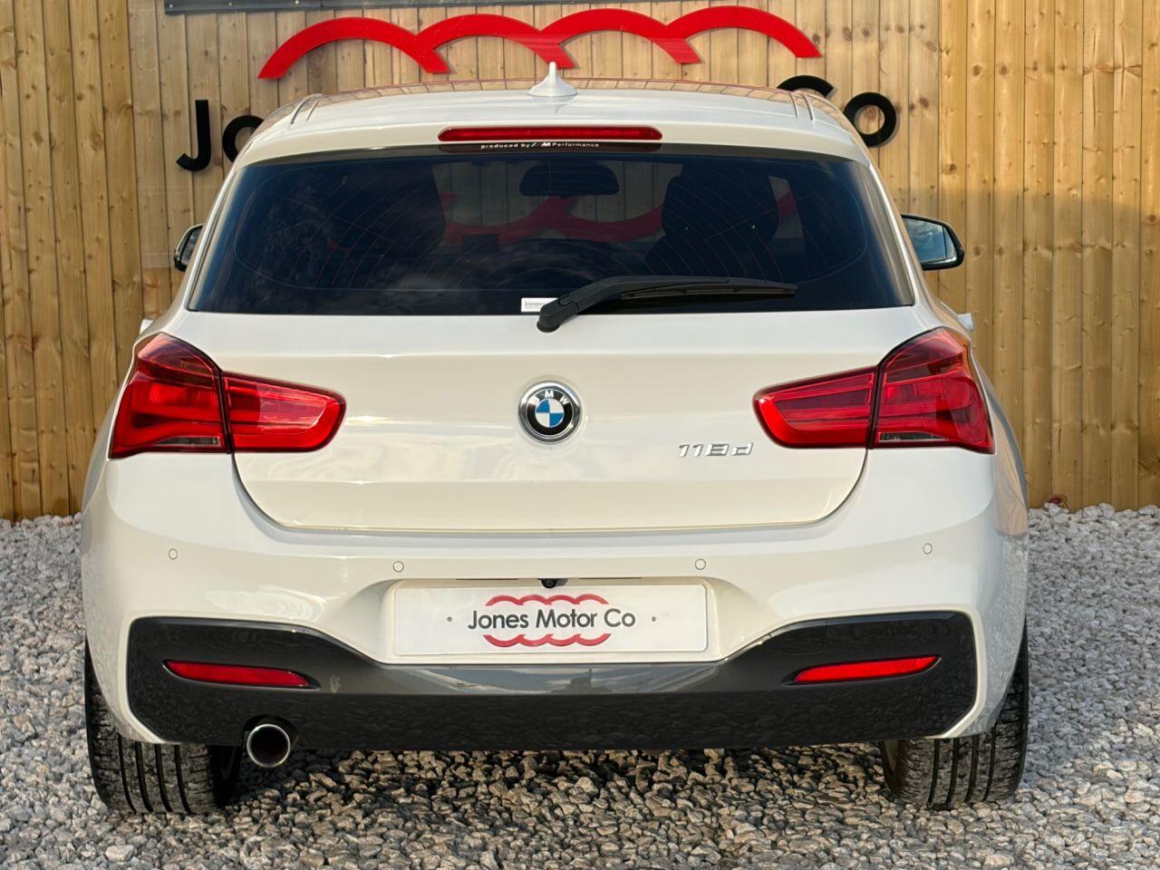 BMW 1 Series view 7