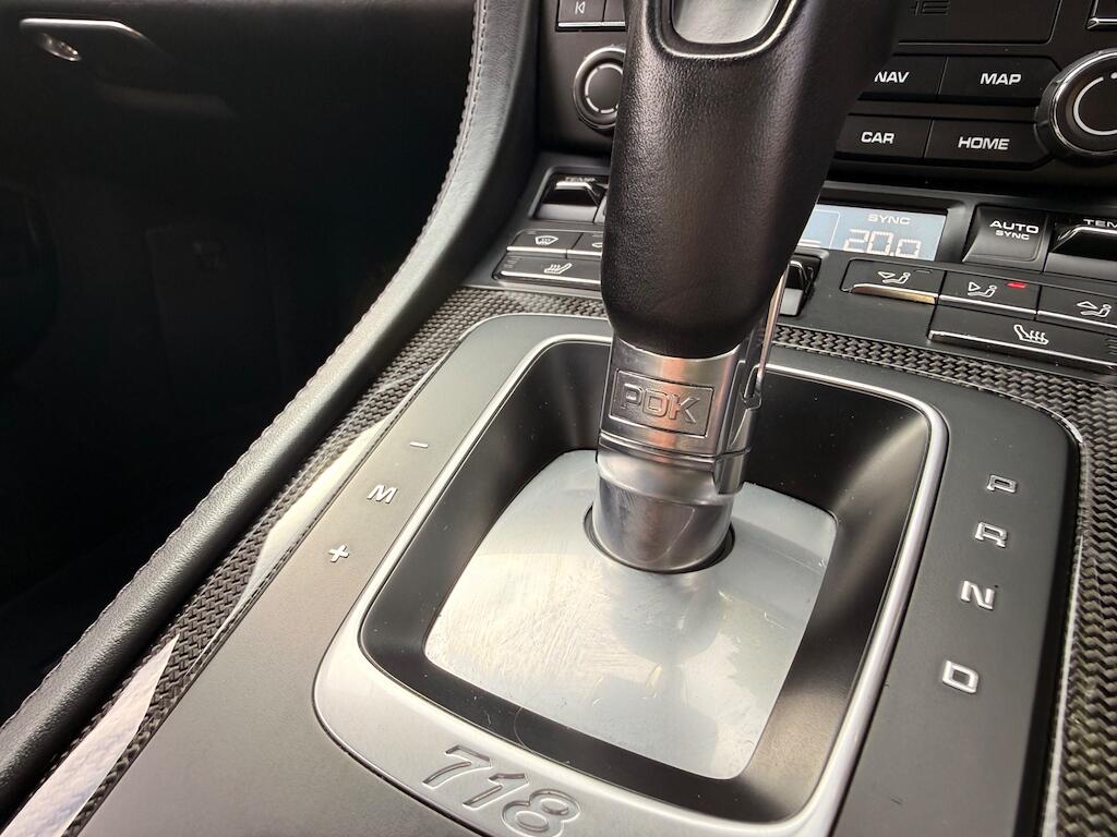 Porsche Cayman view 65