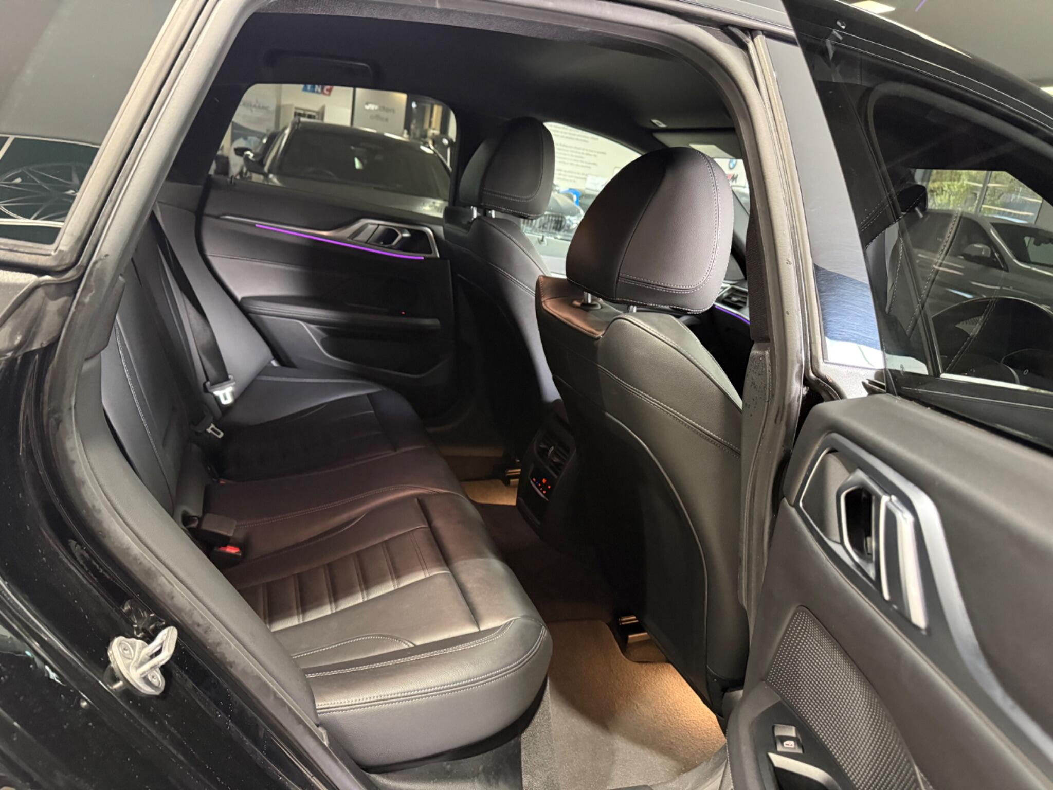BMW 4 Series view 19