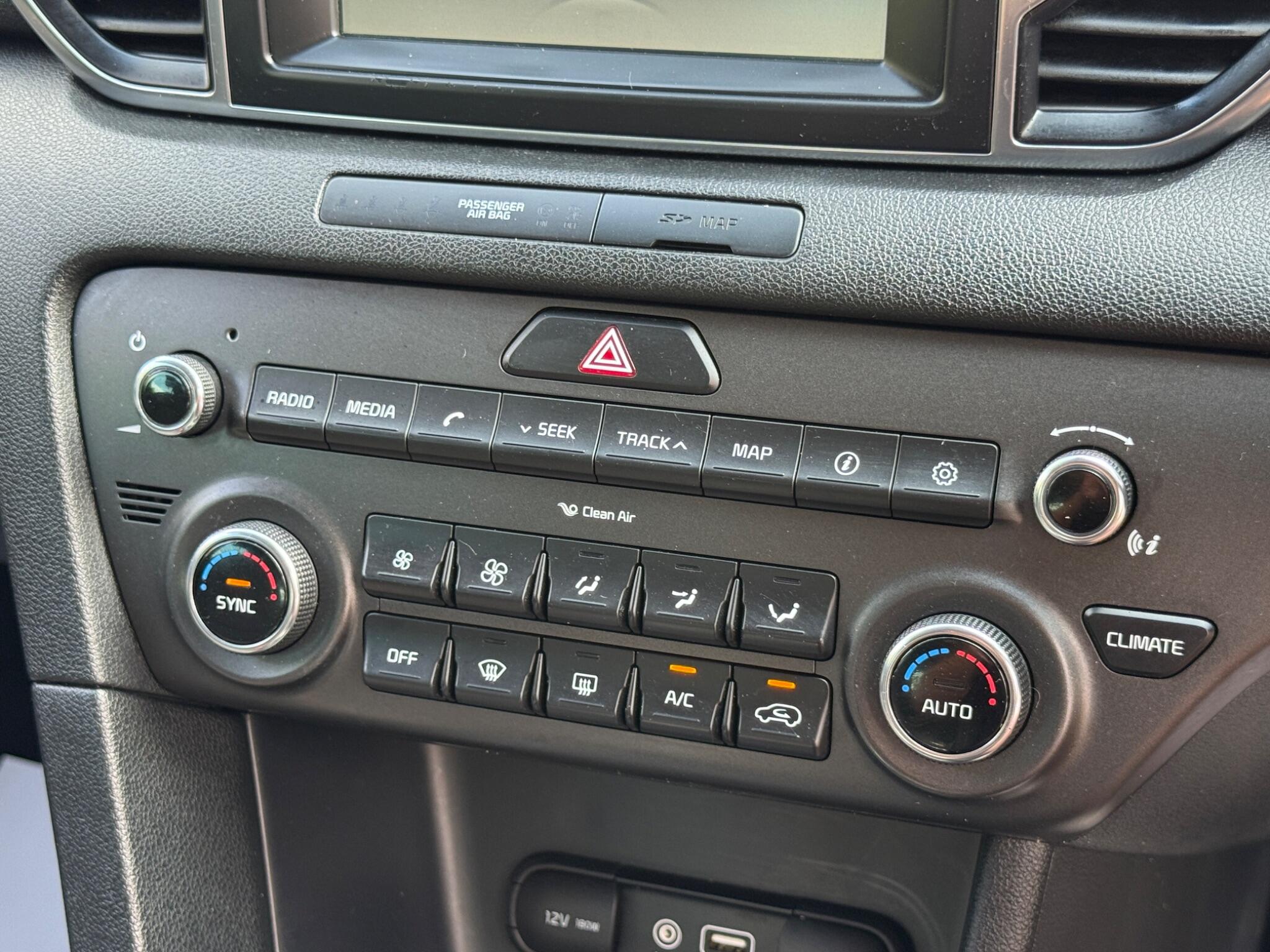 Kia Sportage - Image 57