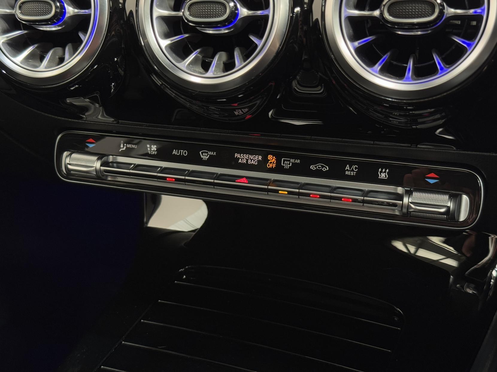 Mercedes-Benz A Class view 40