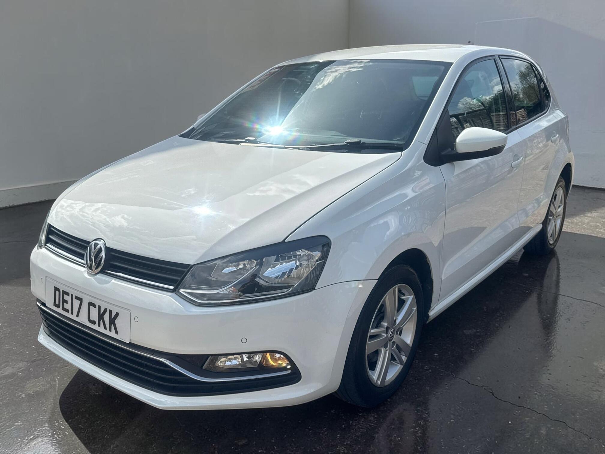 Volkswagen Polo view 6