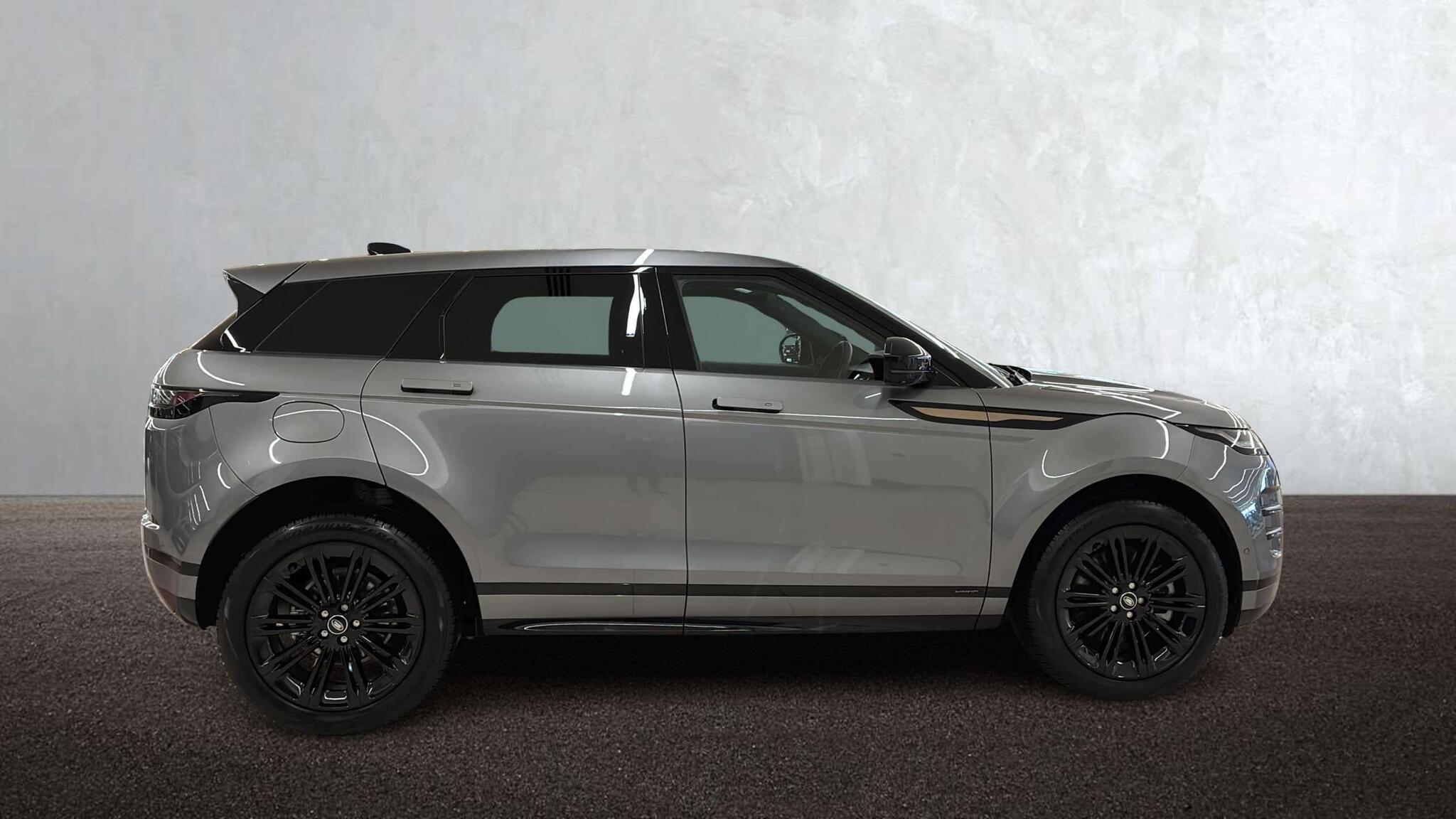 Land Rover Range Rover Evoque view 5