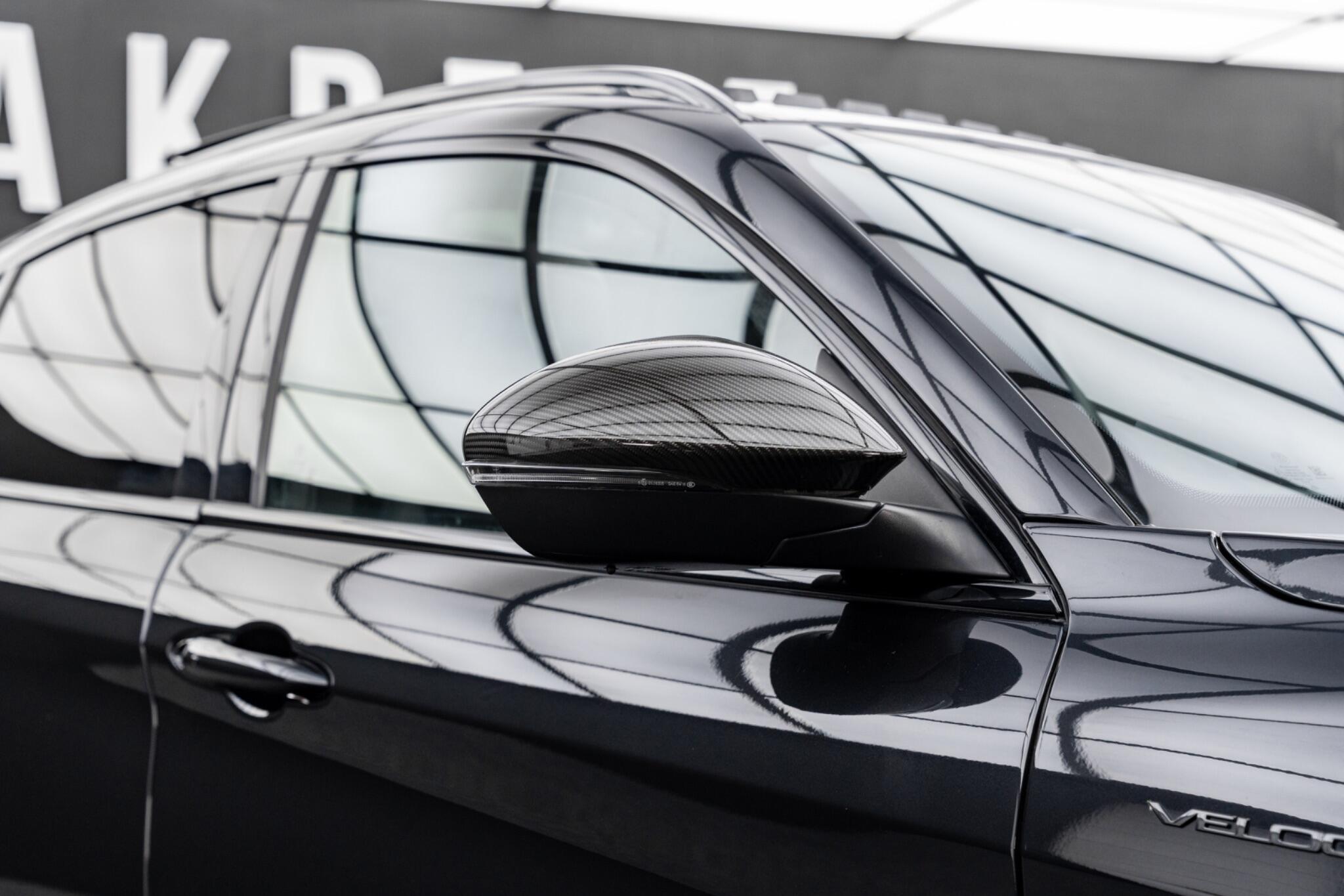 Alfa Romeo Stelvio view 29