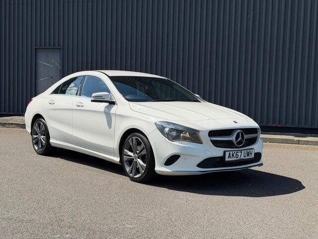 Mercedes-Benz CLA view 3