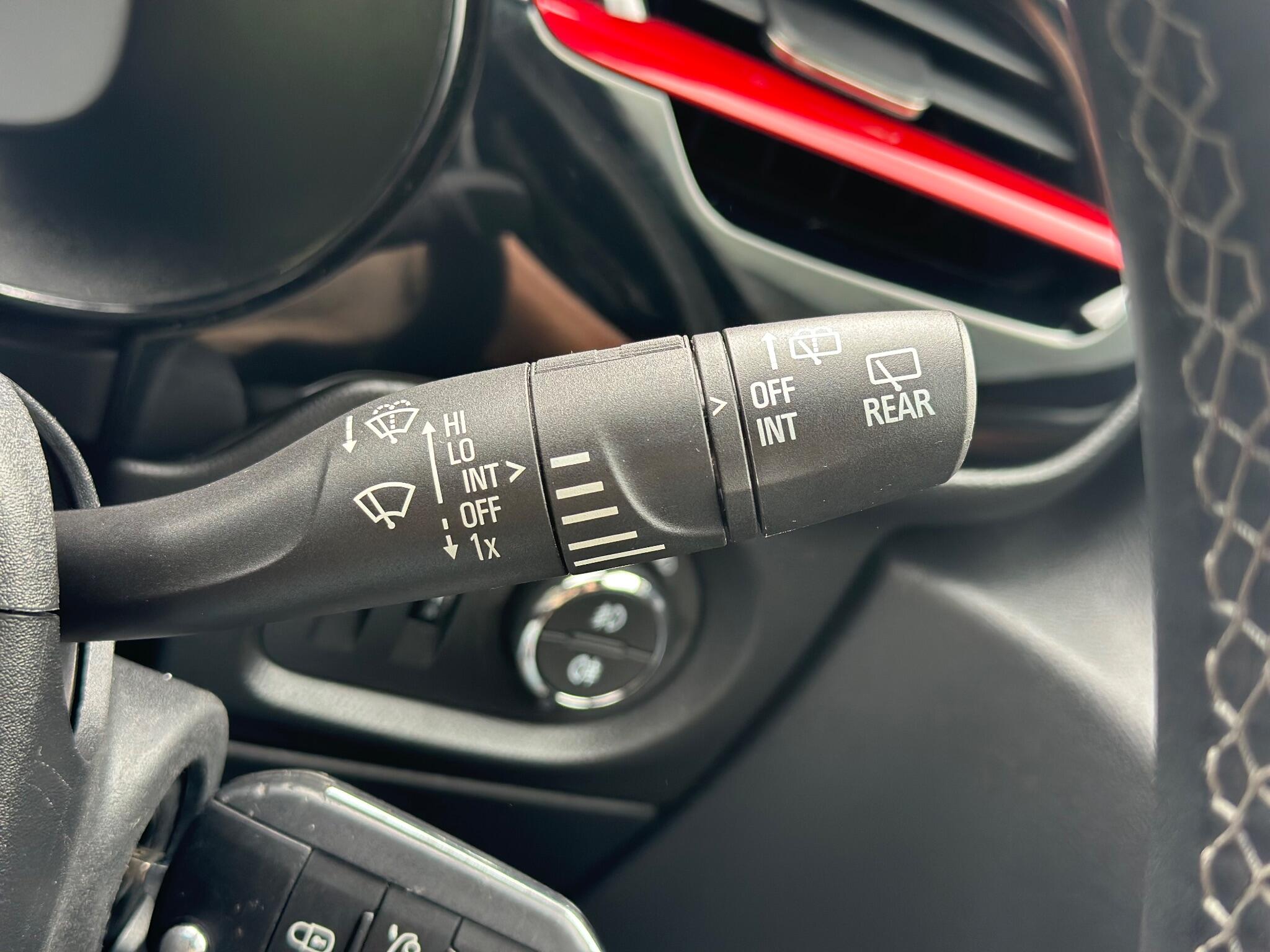 Vauxhall Corsa view 31