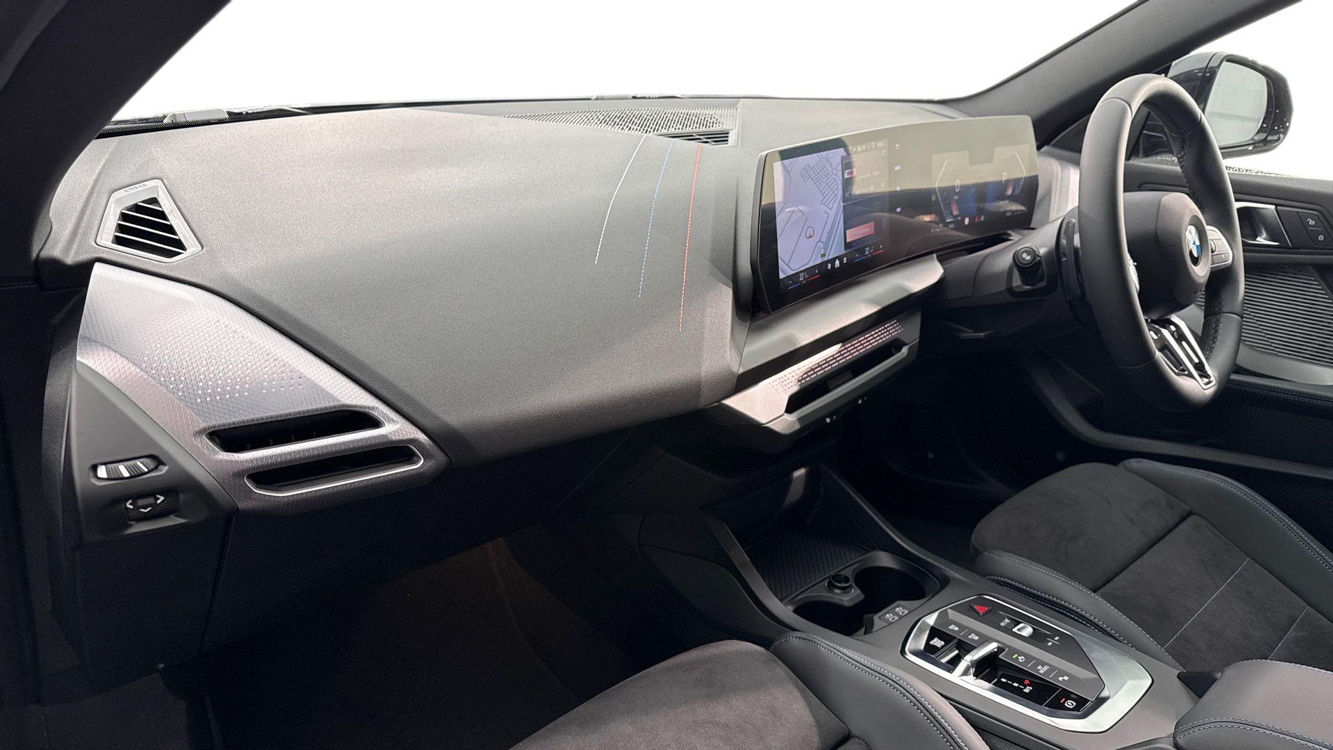 BMW 2 Series view 7