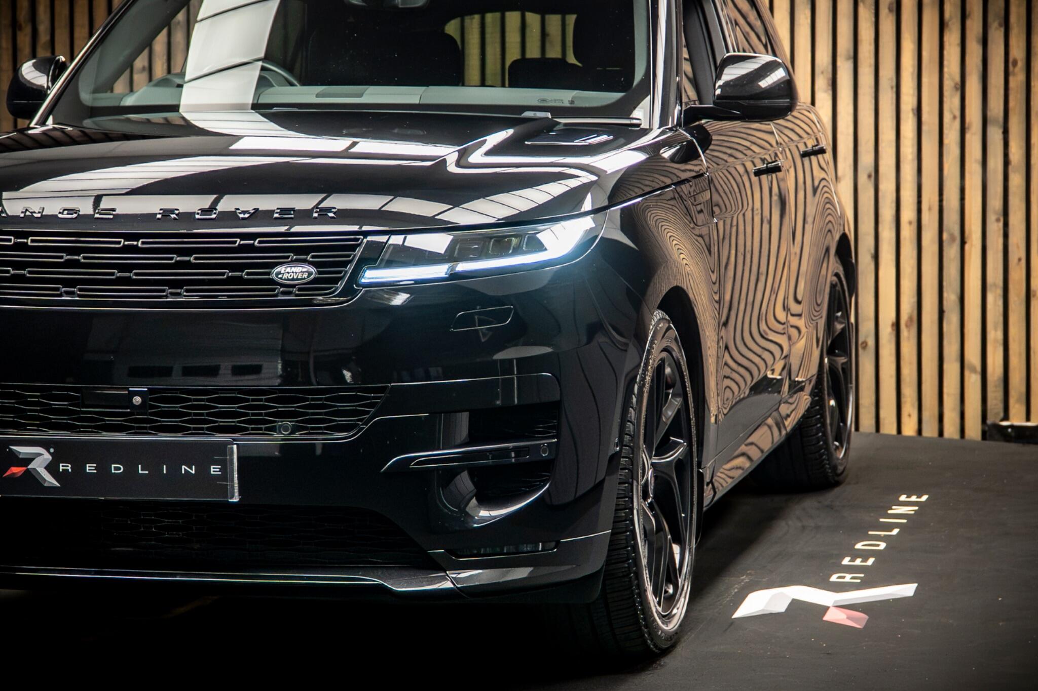 Land Rover Range Rover Sport view 13