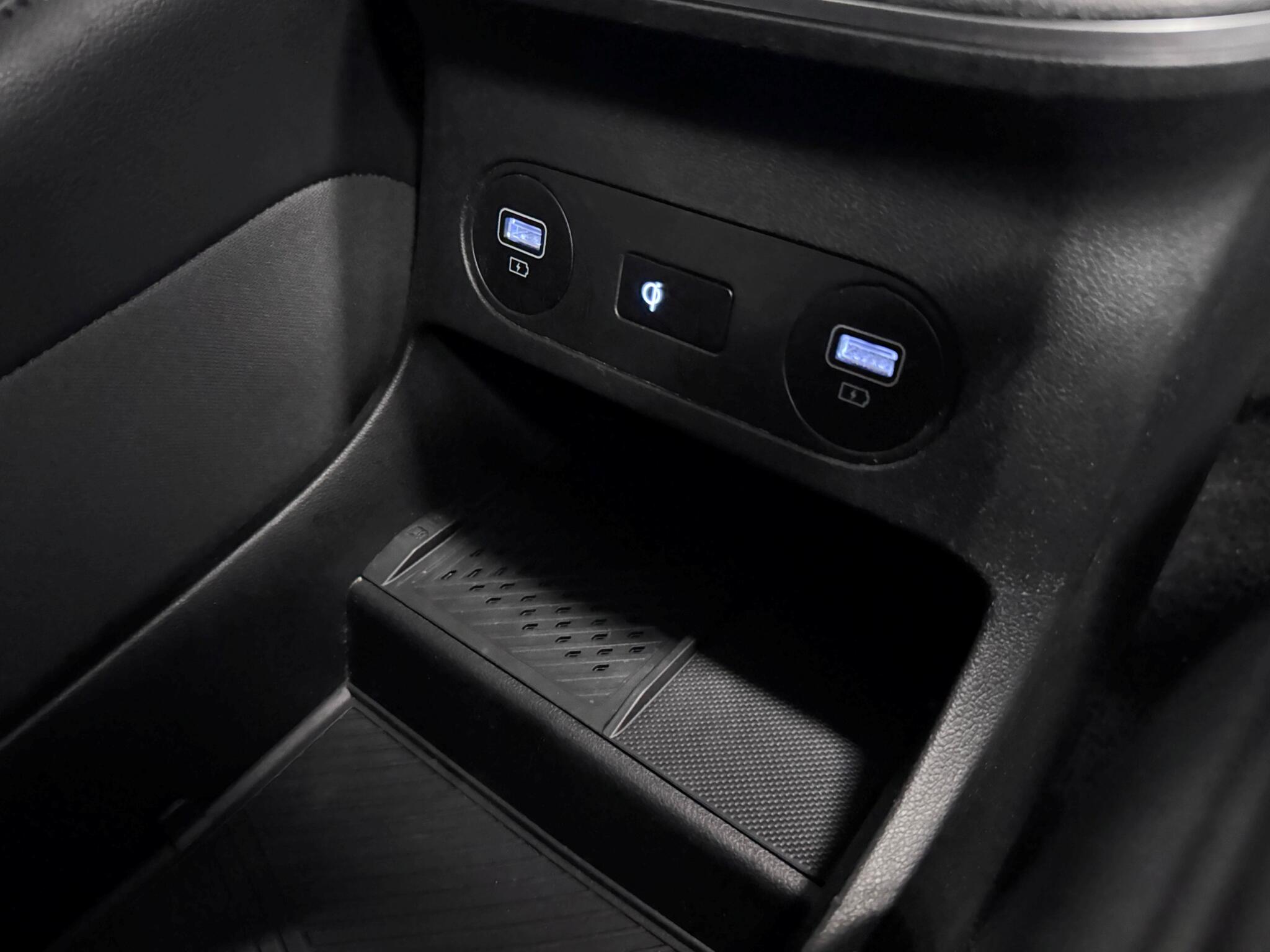 Hyundai Ioniq 5 view 38