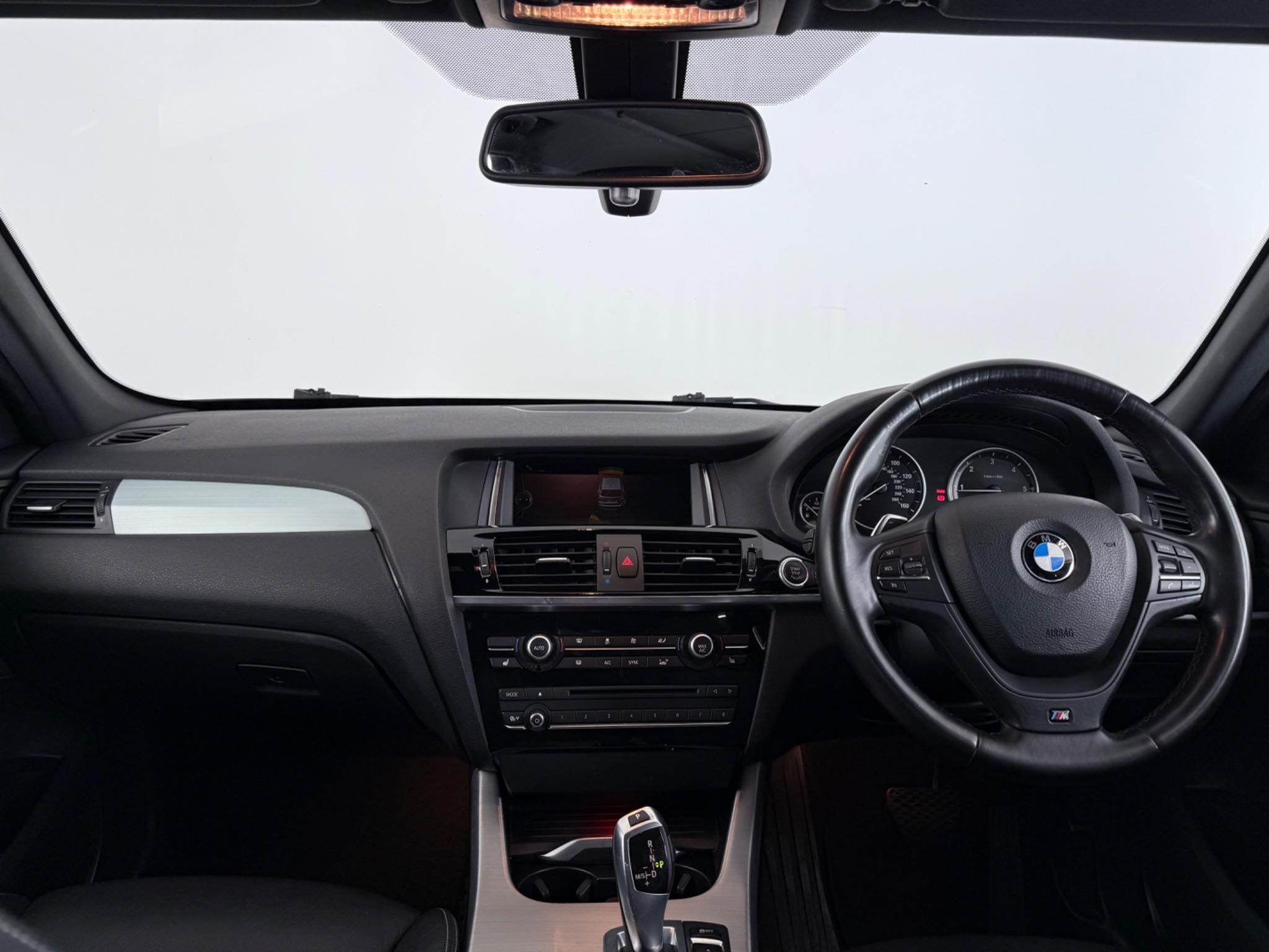 BMW X3 view 37