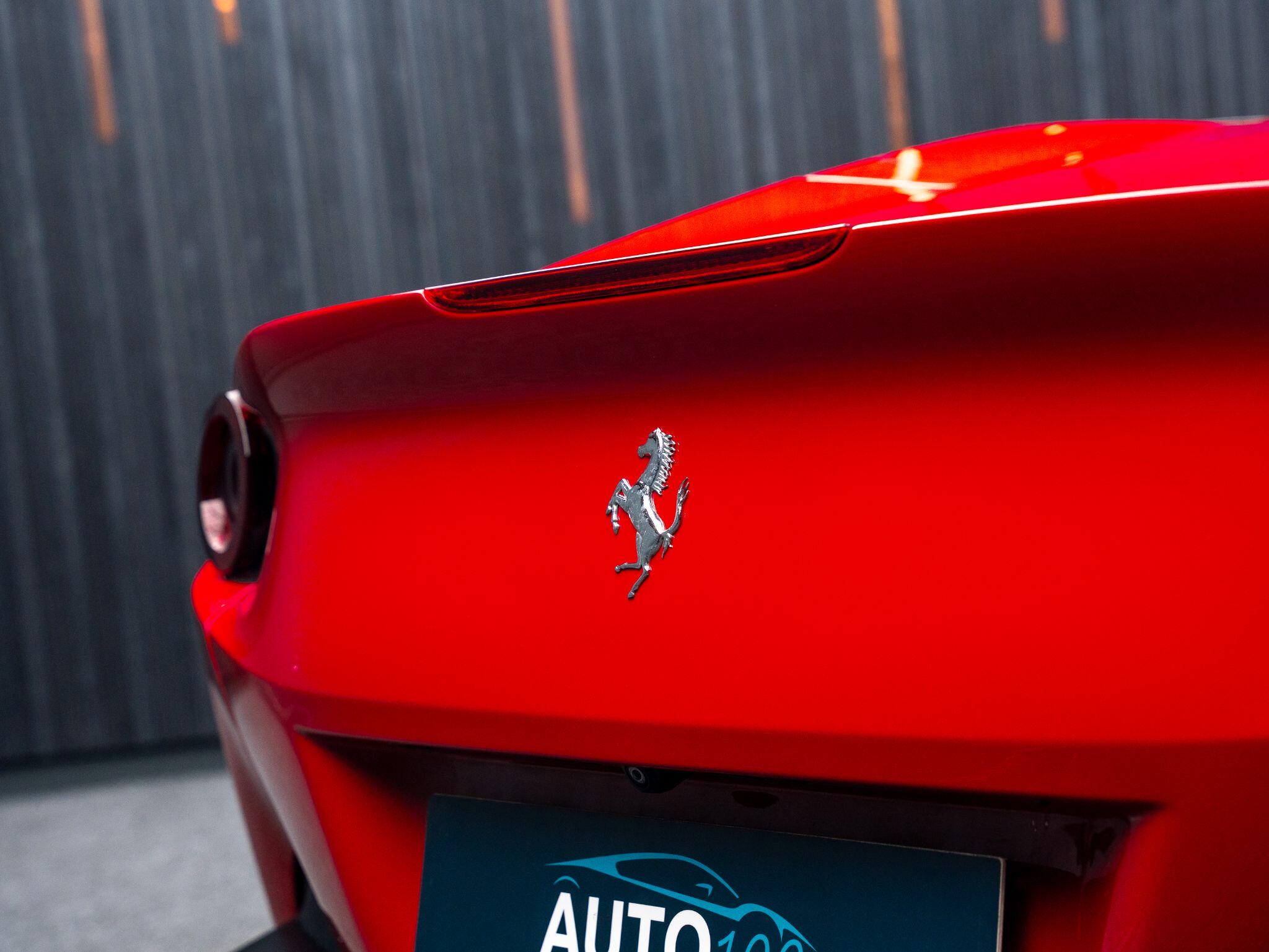 Ferrari Portofino view 27