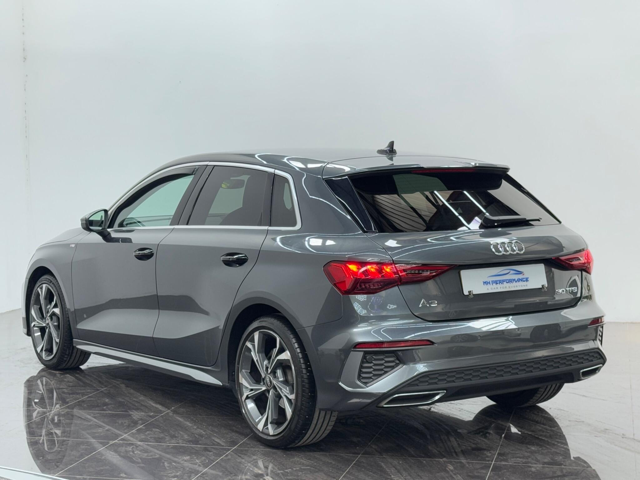 Audi A3 view 7