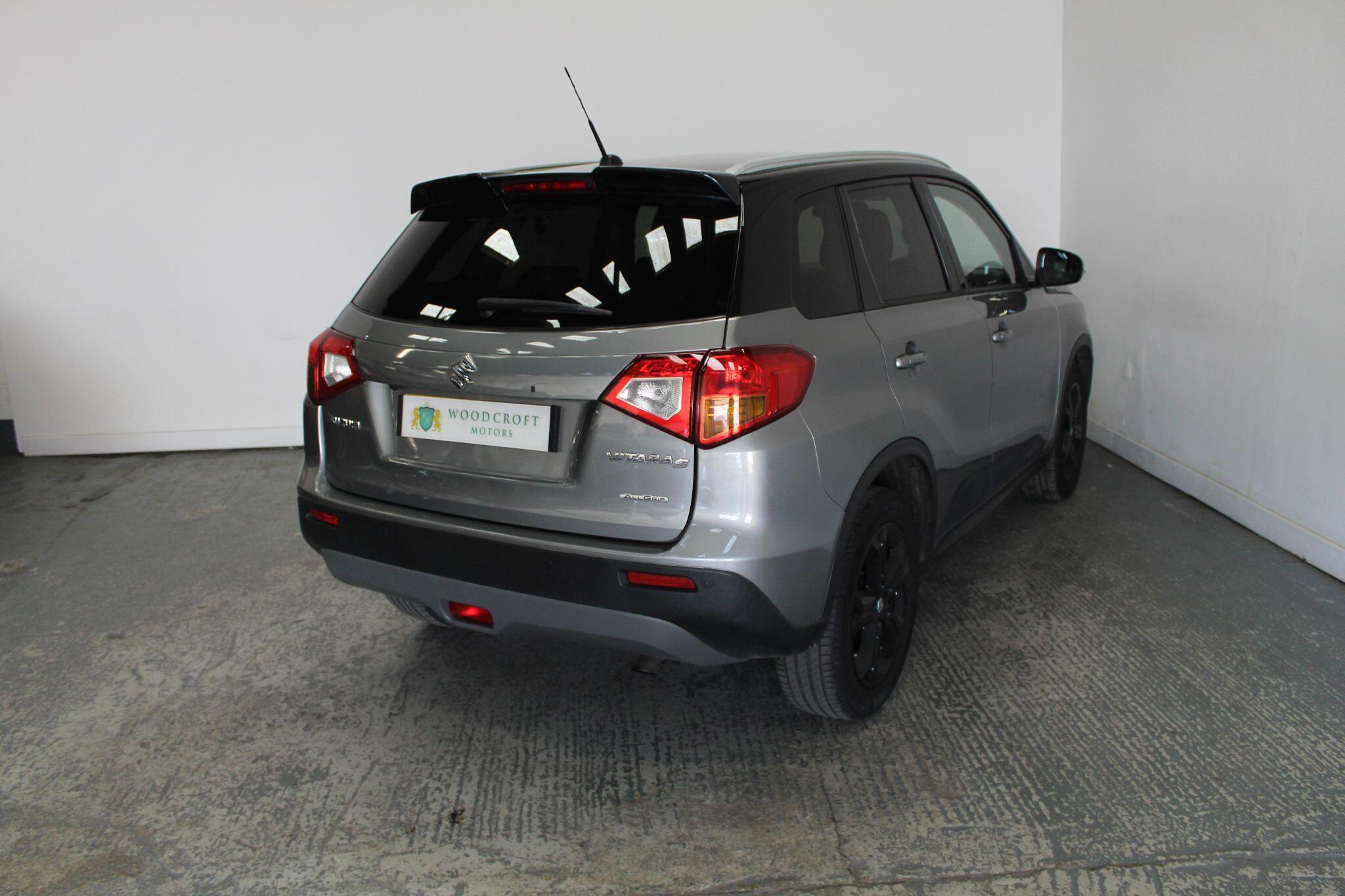 Suzuki Vitara view 8
