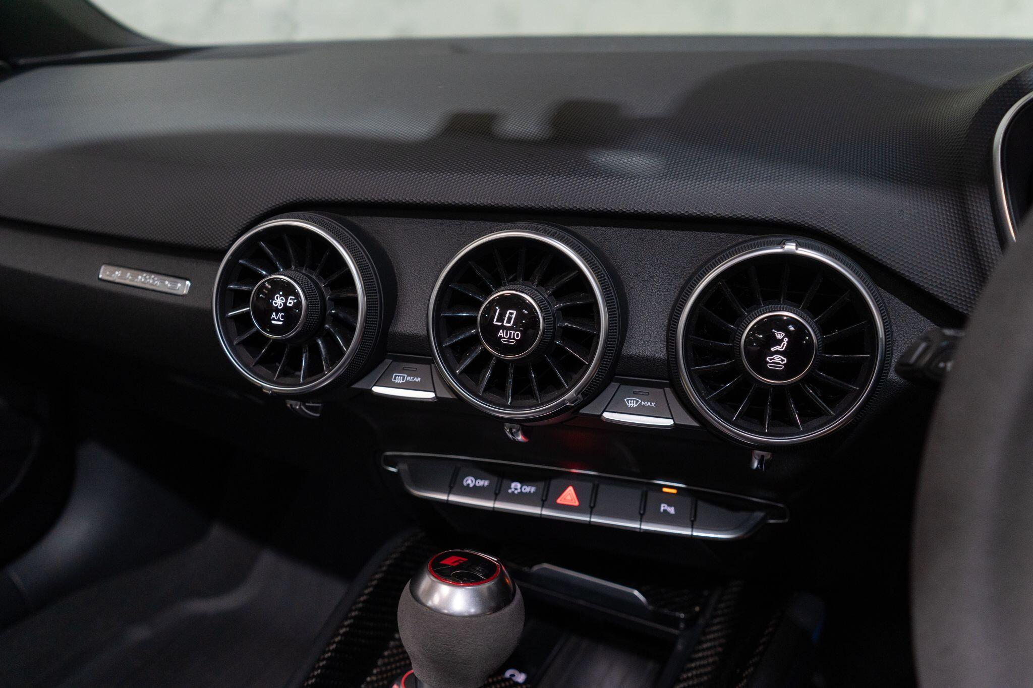 Audi TT RS view 15
