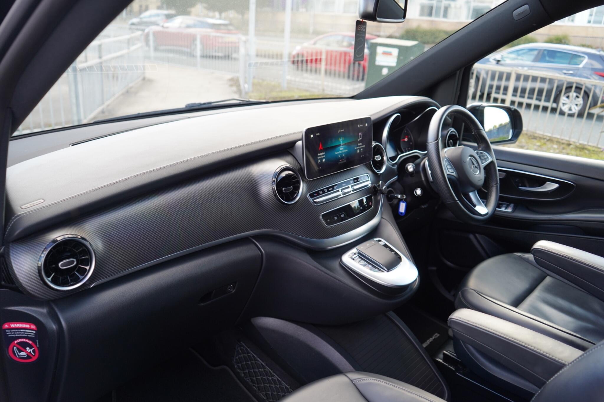 Mercedes-Benz V Class view 9