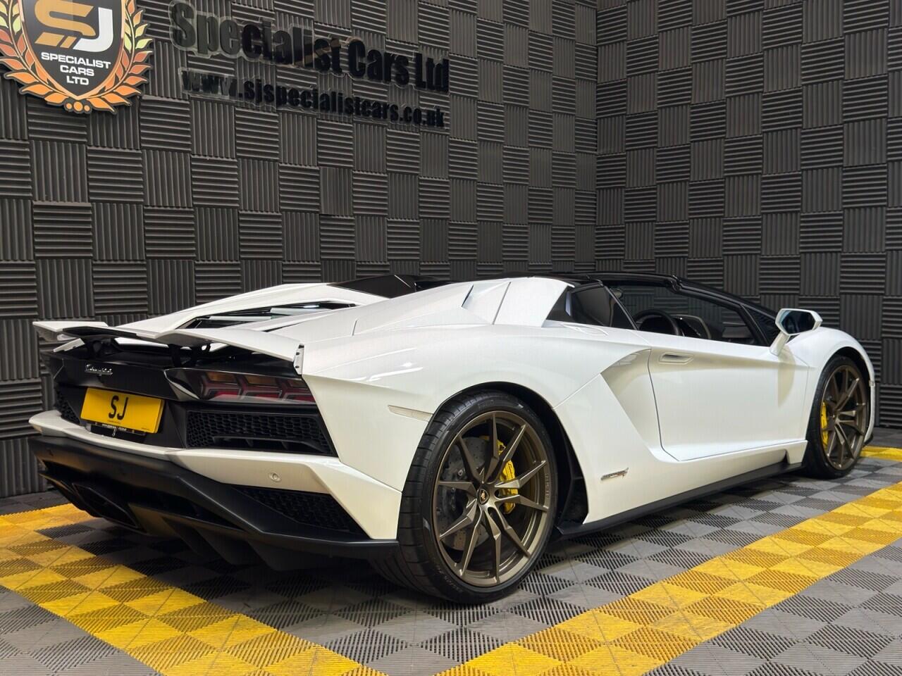 Lamborghini Aventador view 8