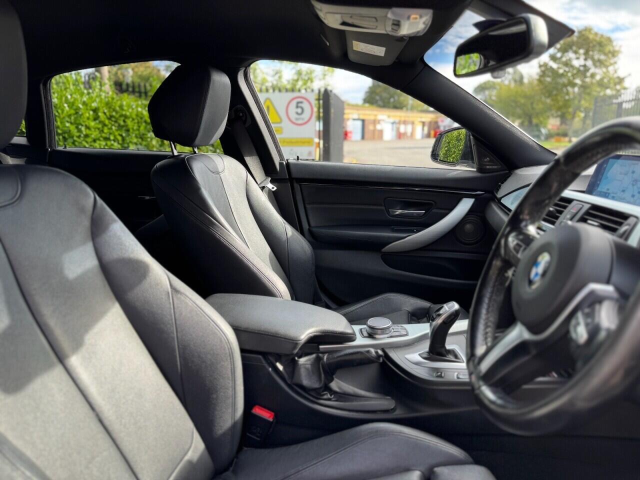 BMW 4 Series view 23