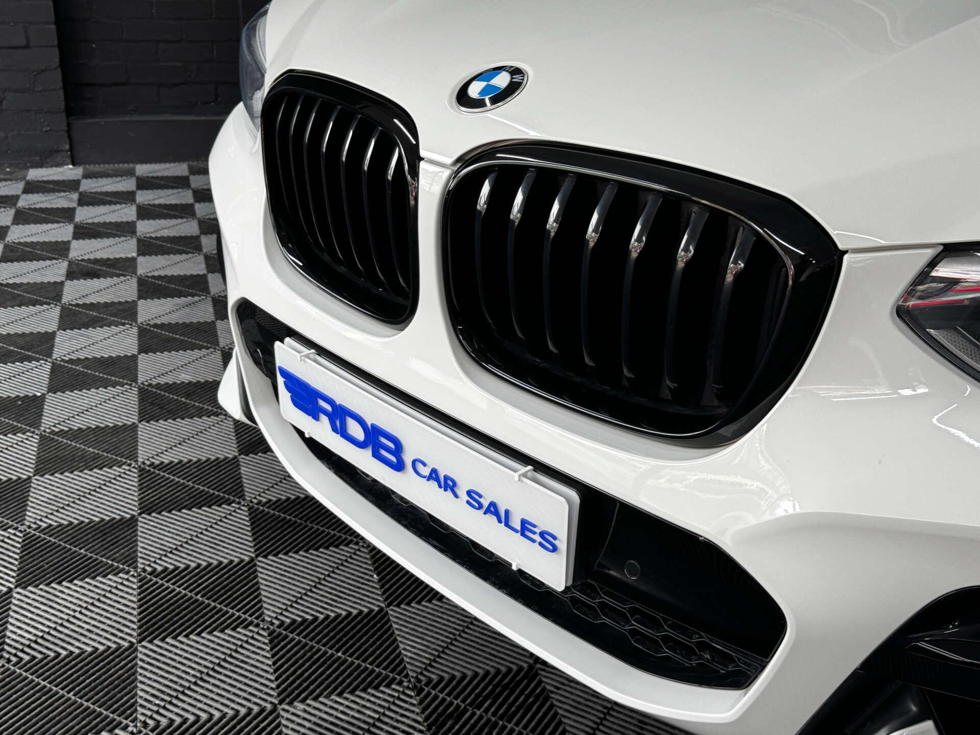 BMW X3 view 5