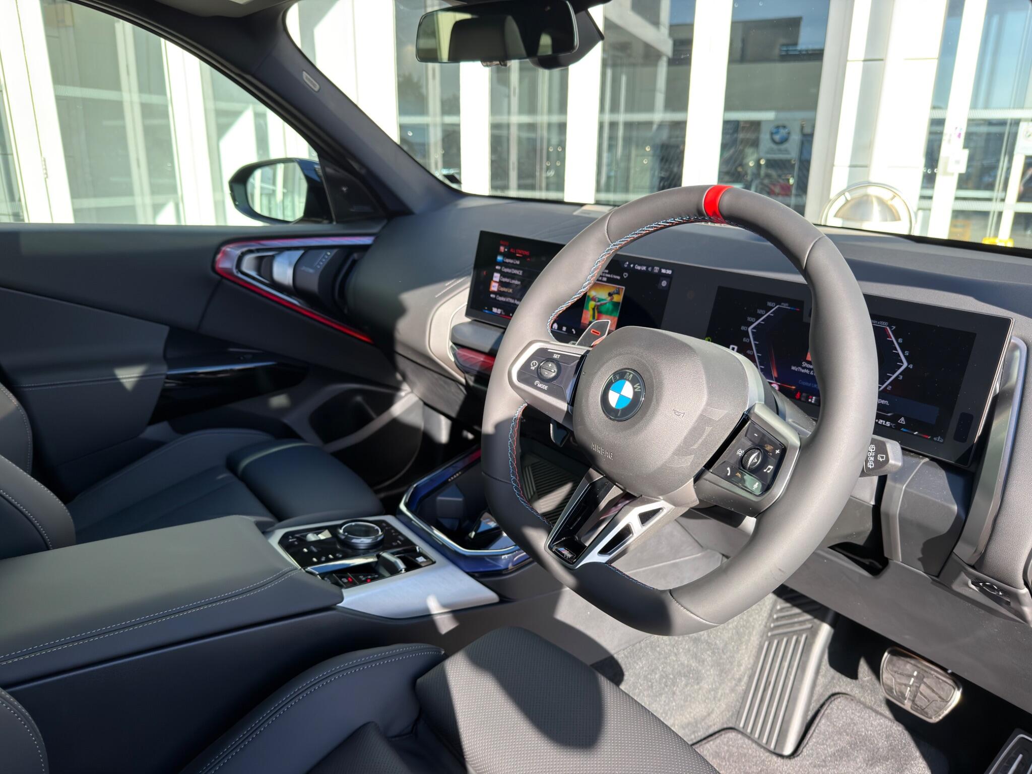 BMW X3 view 6