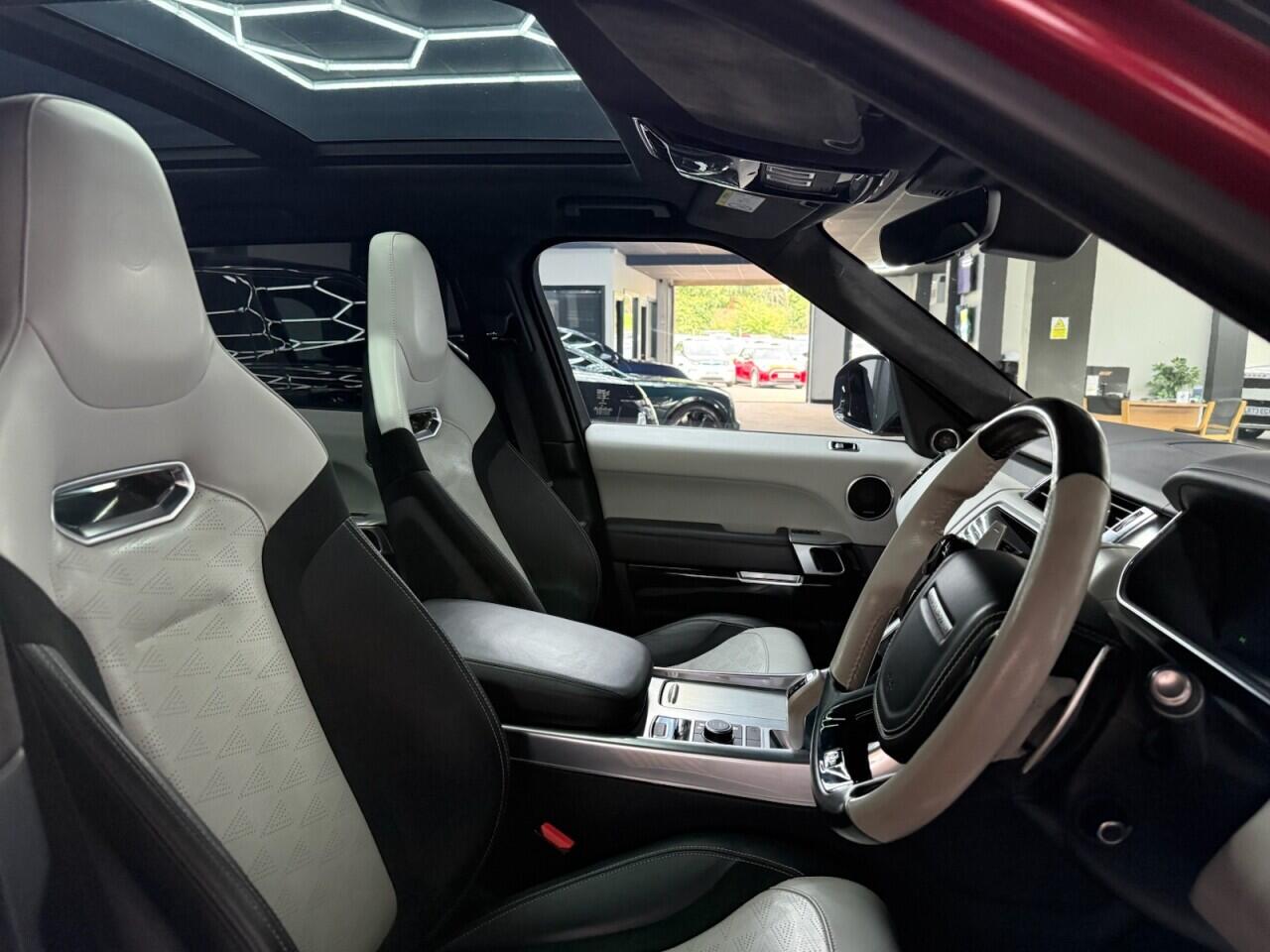 Land Rover Range Rover Sport view 29
