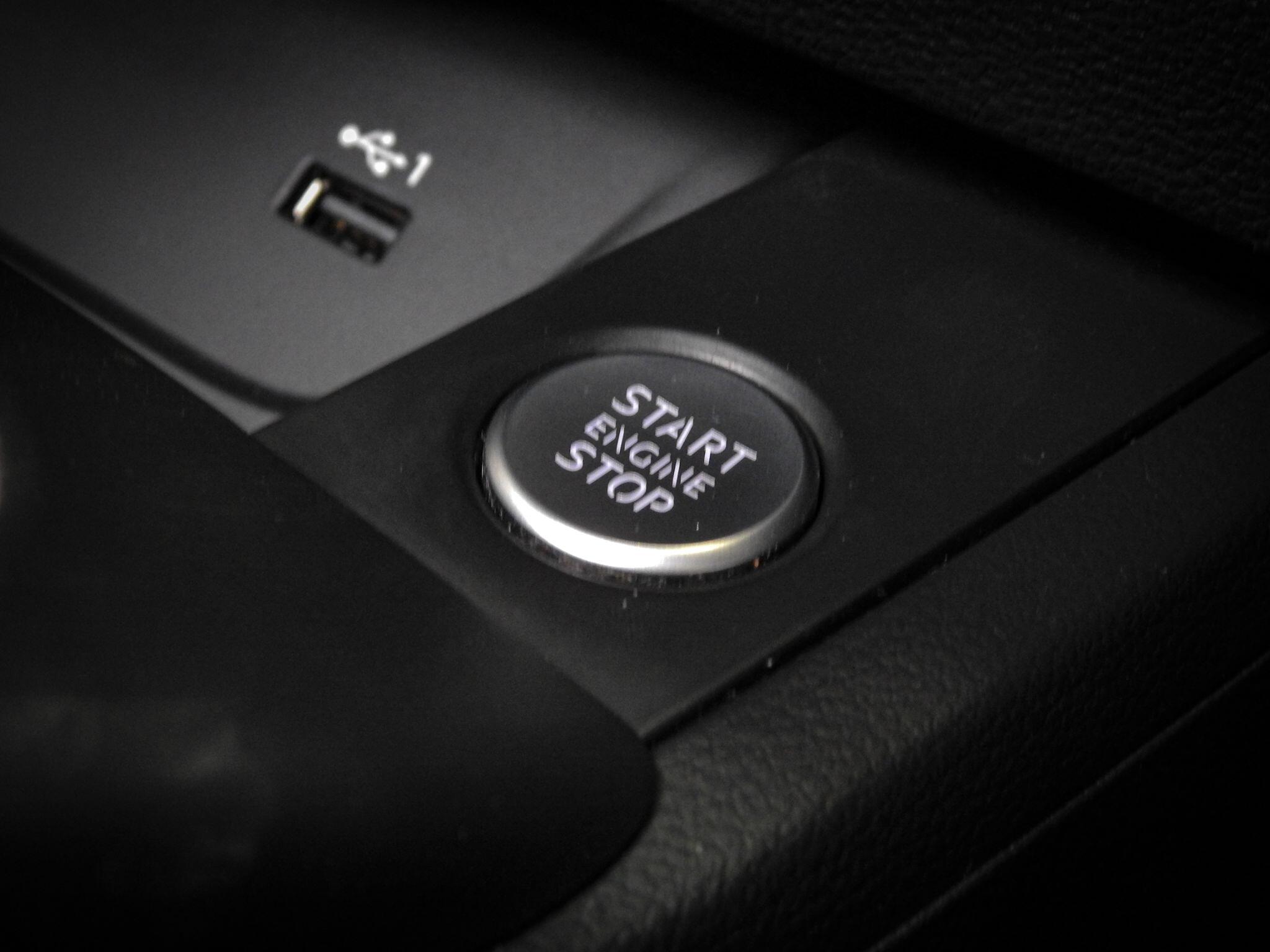 Audi A4 view 33