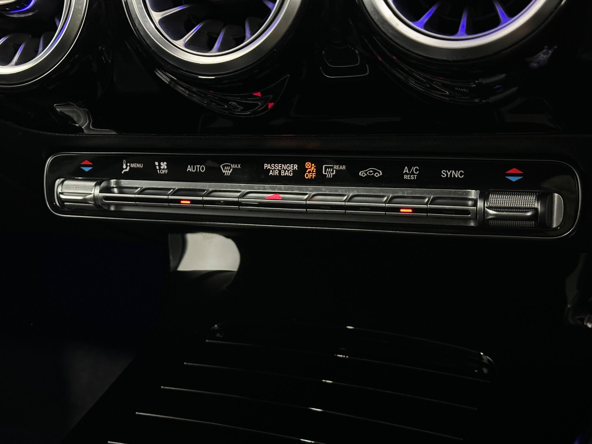 Mercedes-Benz A-Class view 23