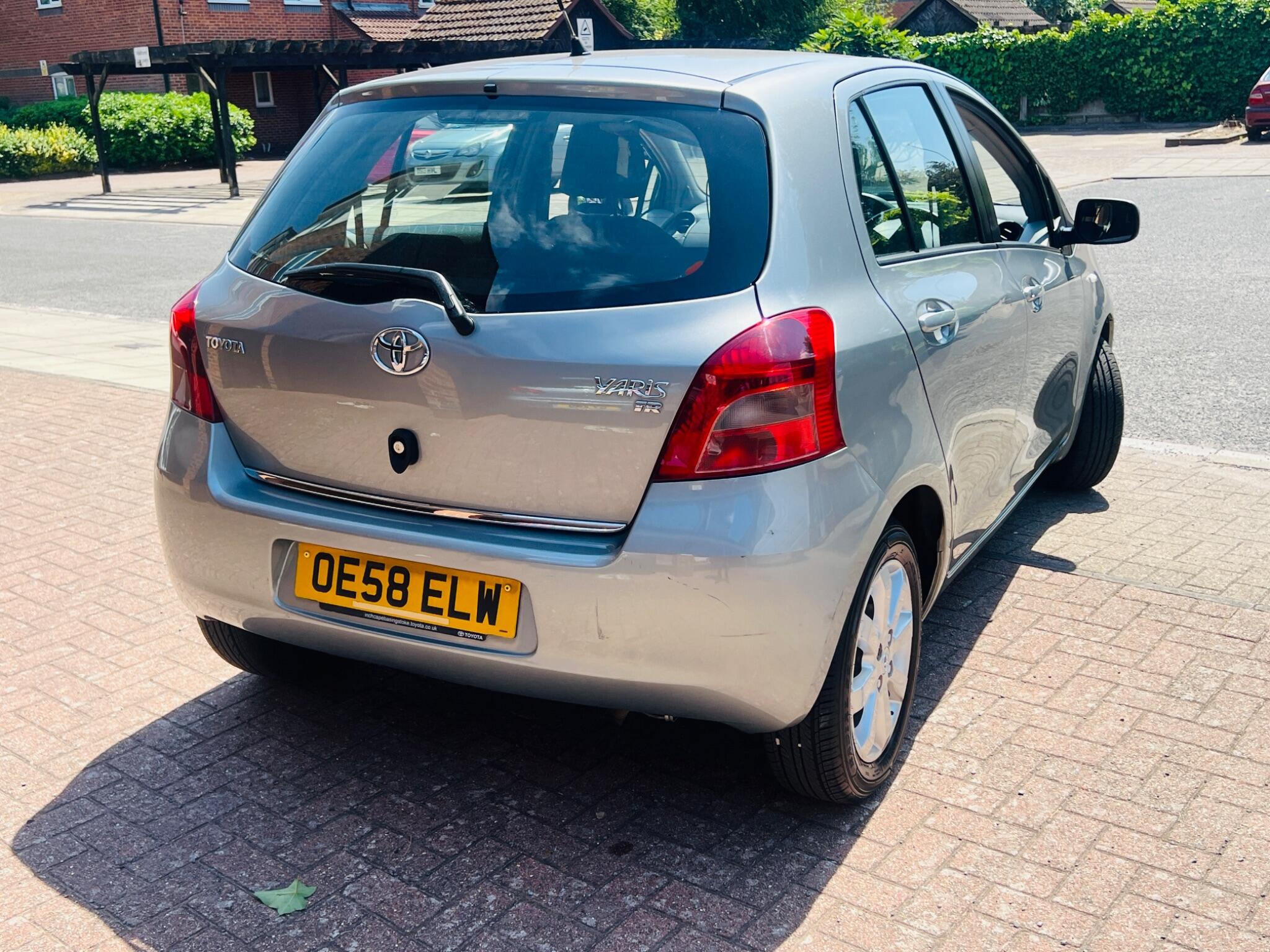 Toyota Yaris view 29